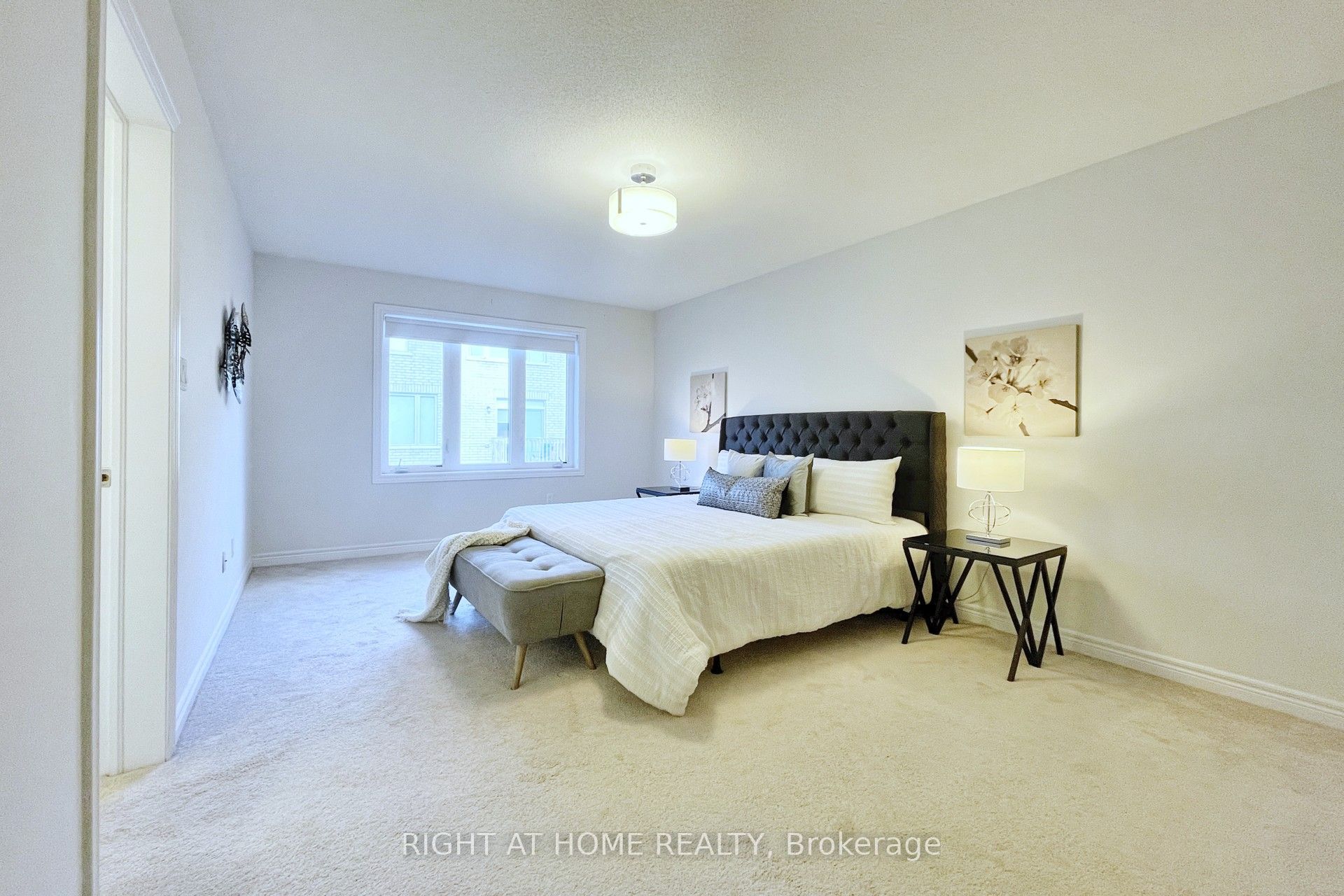 60 Falconridge Terrace Property Photo 16