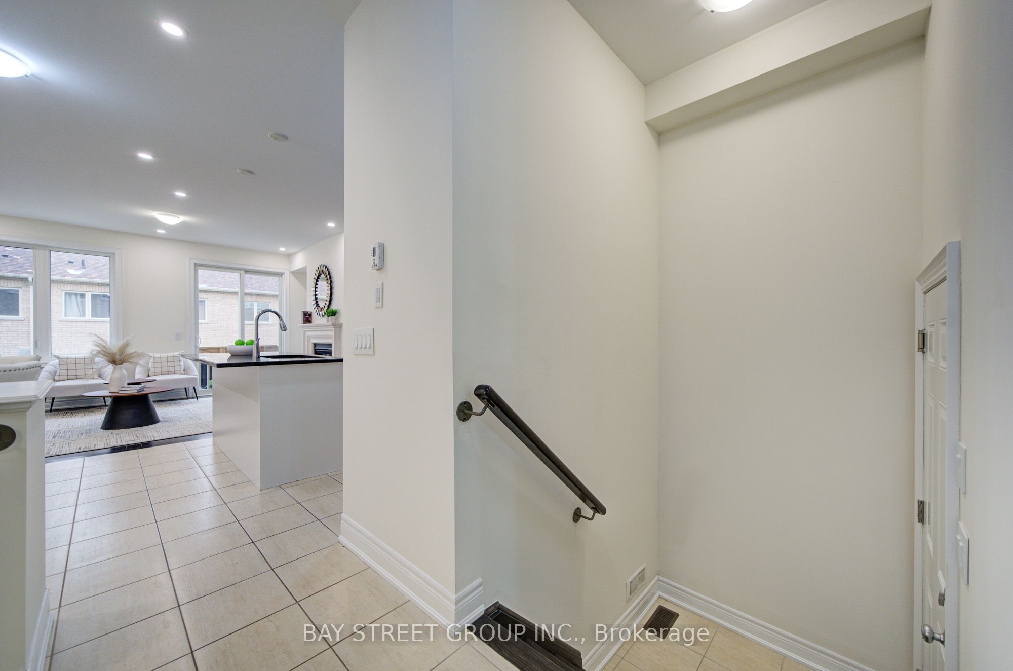 113 Drizzel Crescent Property Photo 8