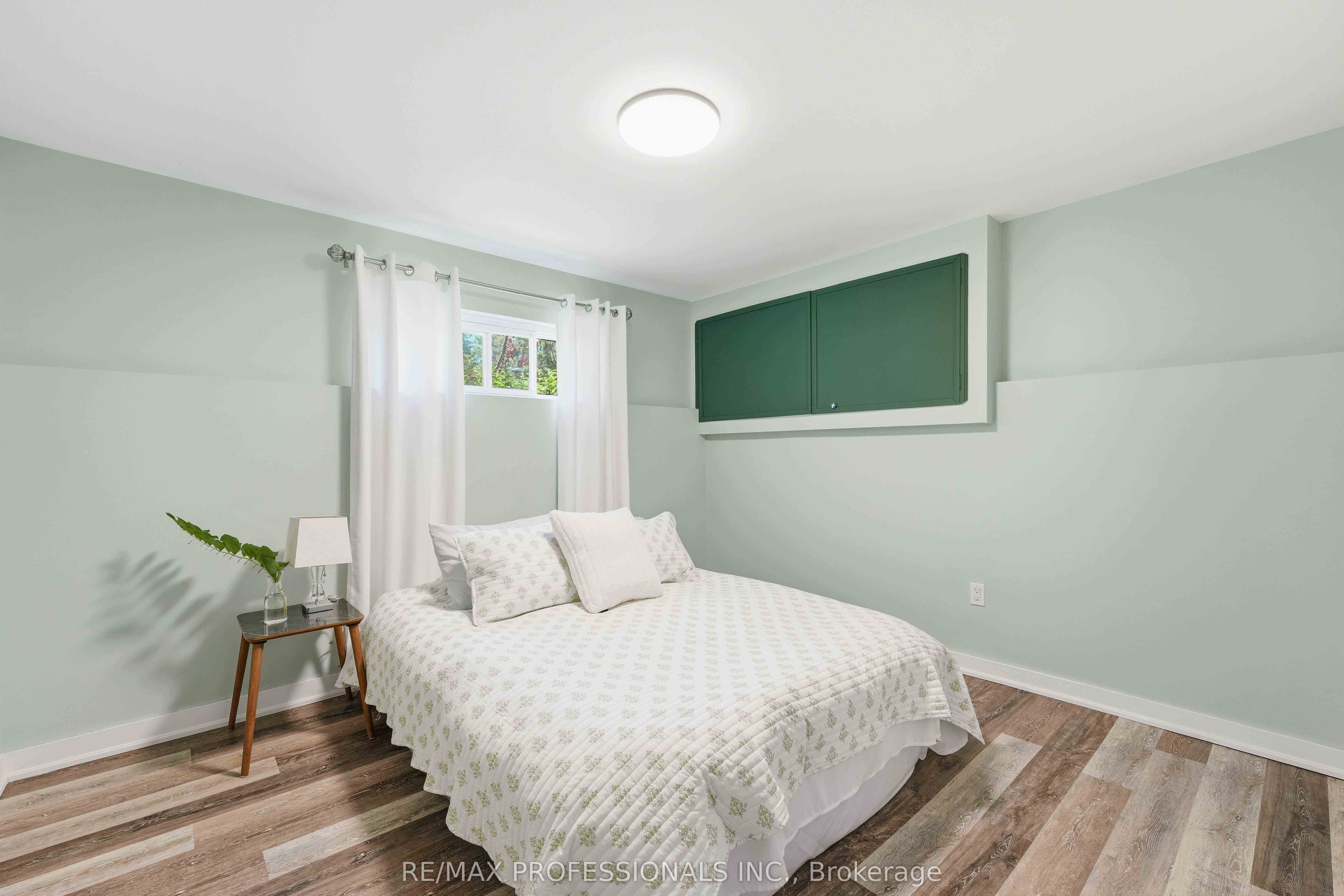 101 Maple Avenue Property Photo 35