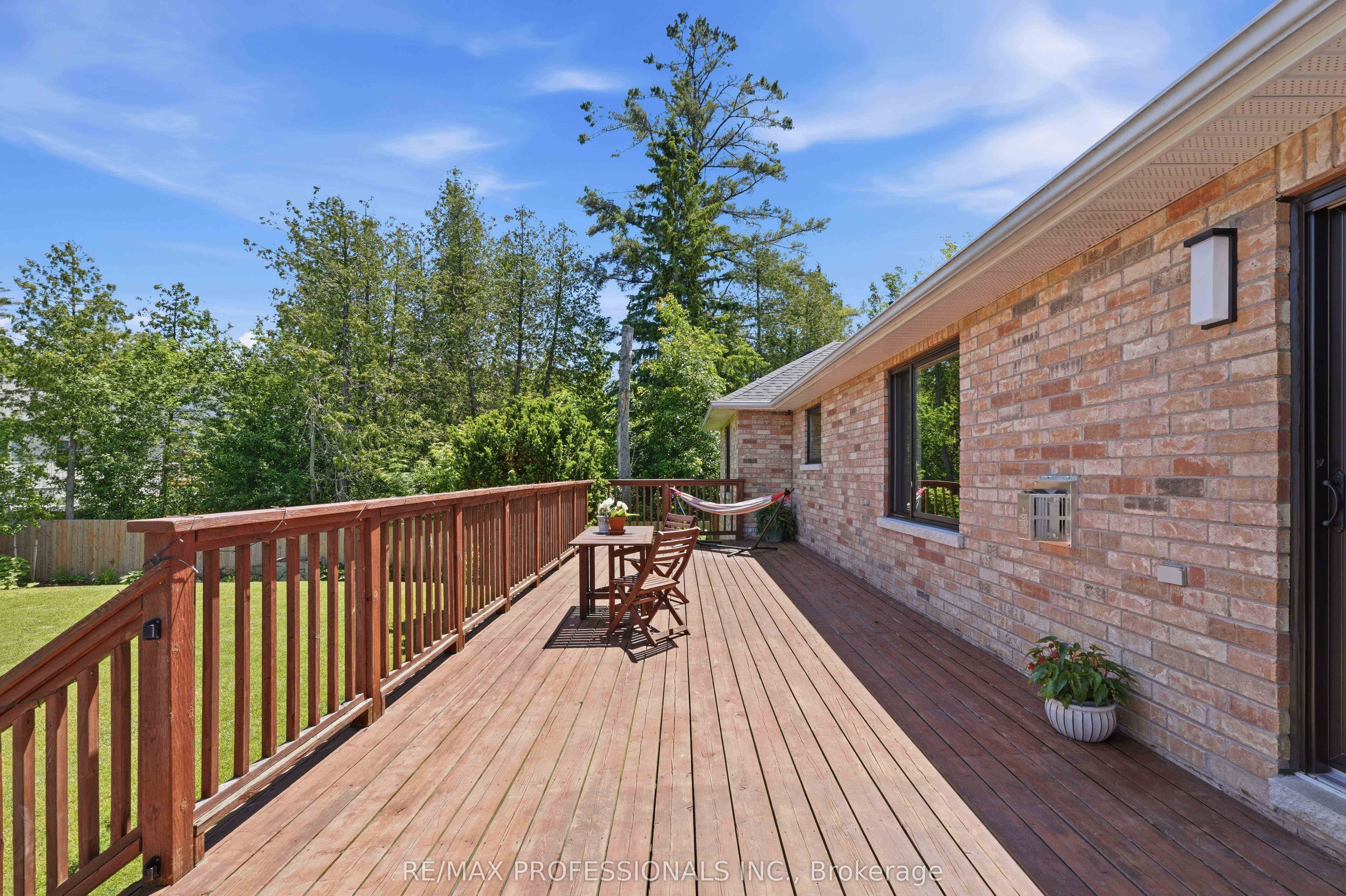 101 Maple Avenue Property Photo 44