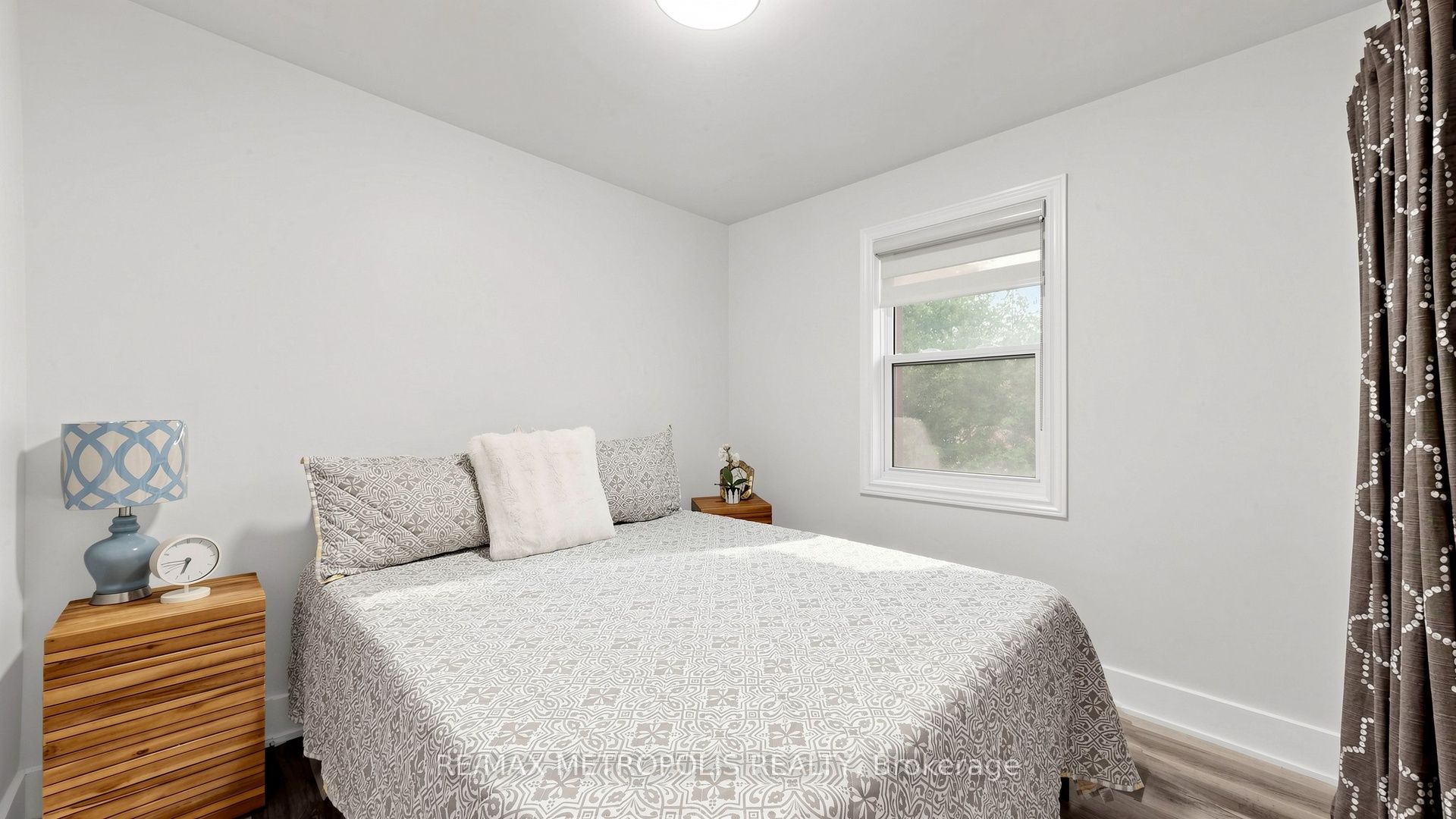 2739 Ireton Street E Property Photo 25