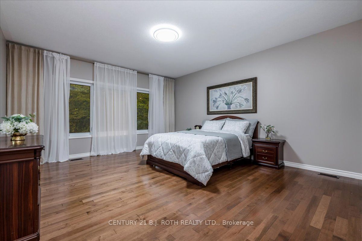 3925 Algoma Avenue Property Photo 25