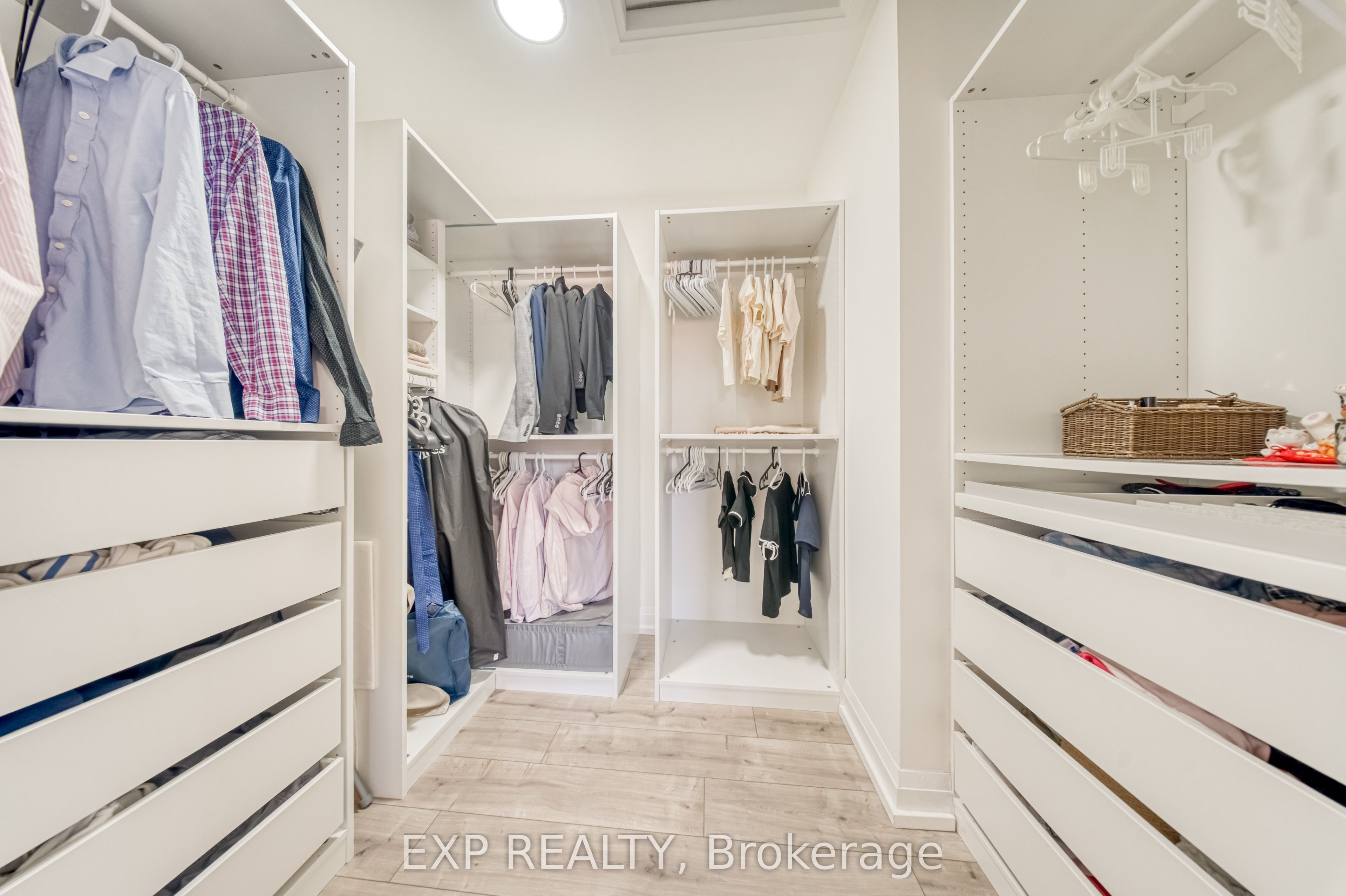 8 Prosperity Way Property Photo 17