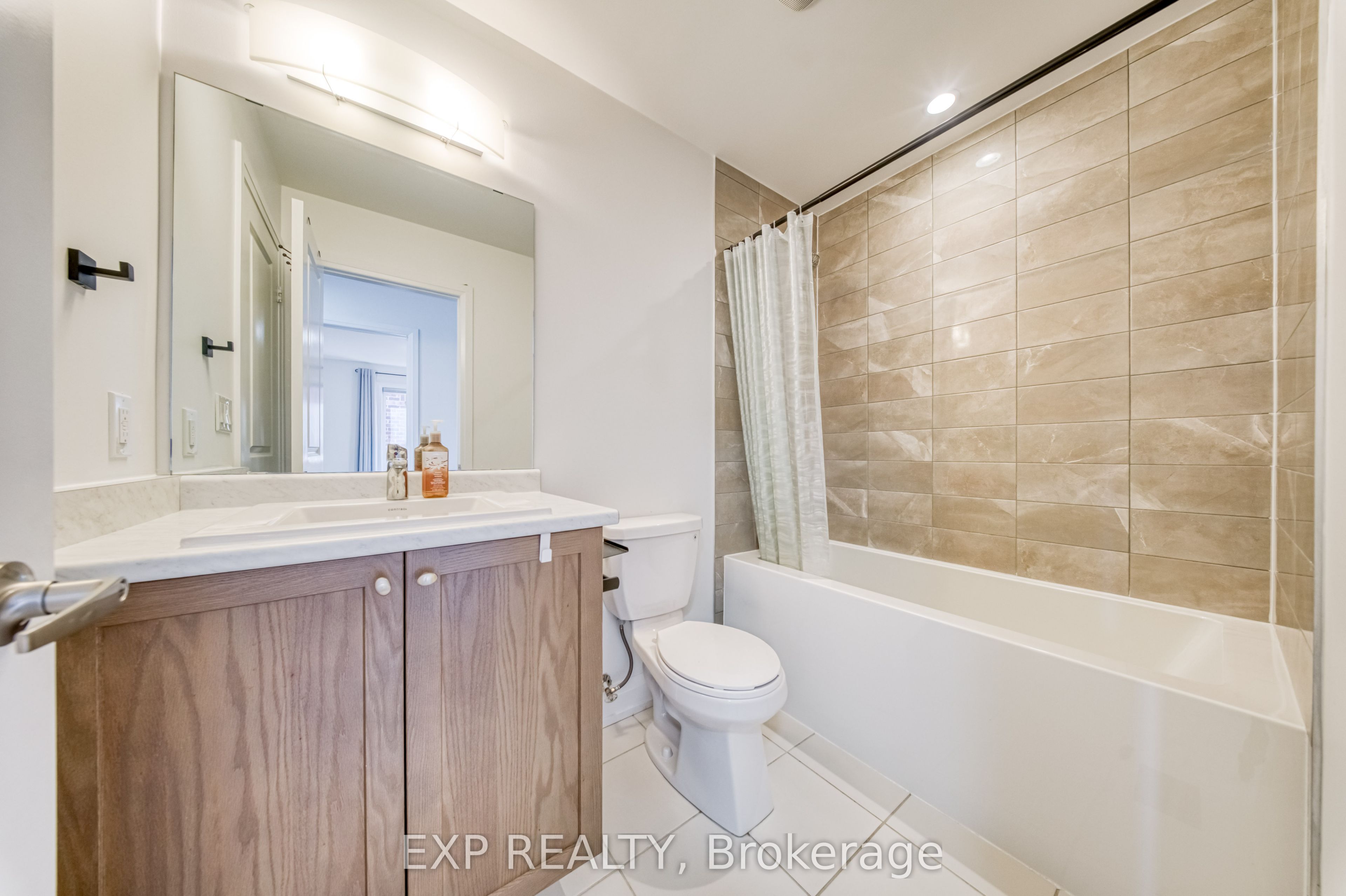 8 Prosperity Way Property Photo 24