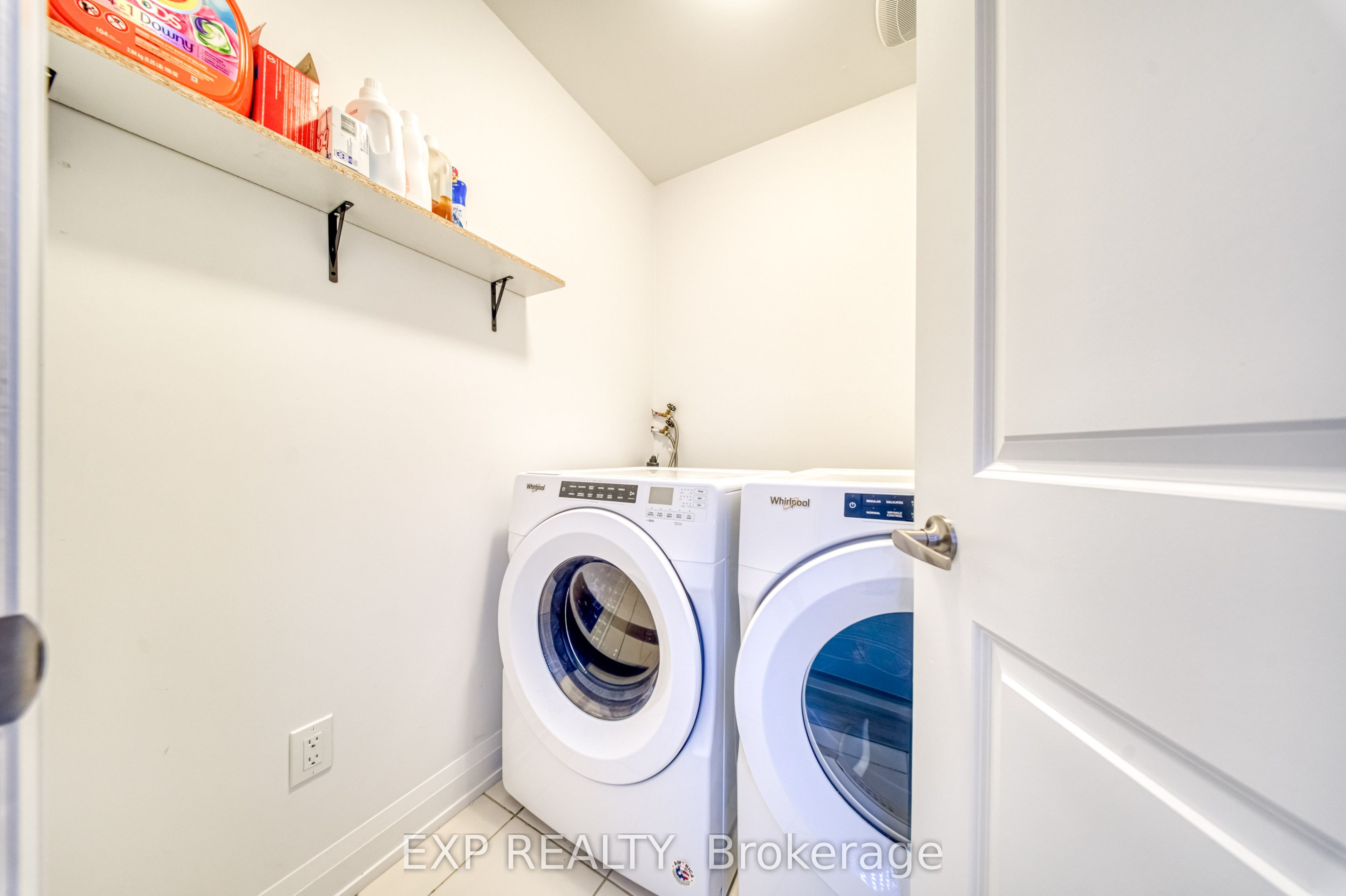 8 Prosperity Way Property Photo 27