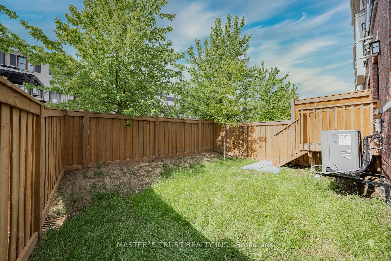 110 Covington Crescent Property Photo 4