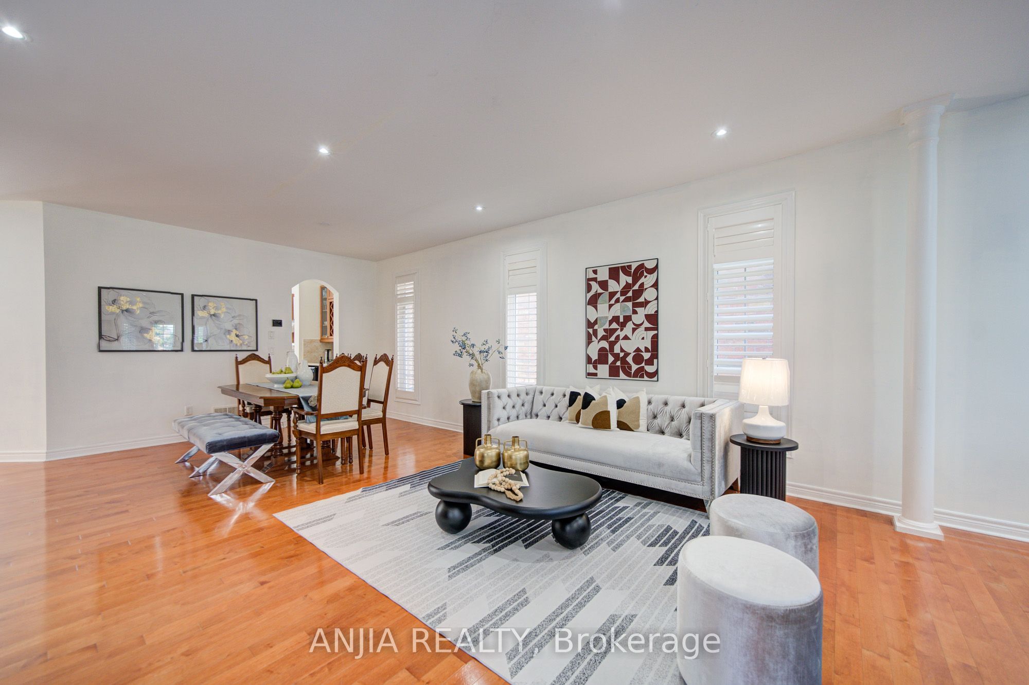 349 Williamson Road Property Photo 5