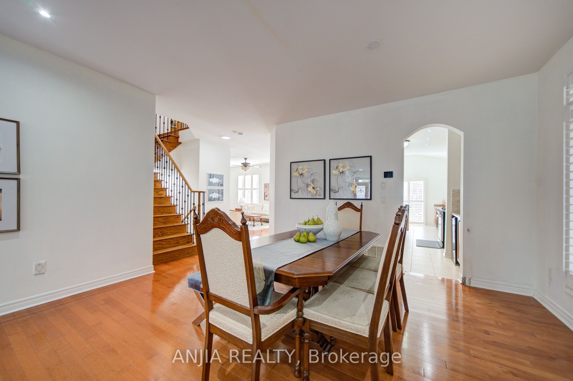 349 Williamson Road Property Photo 7