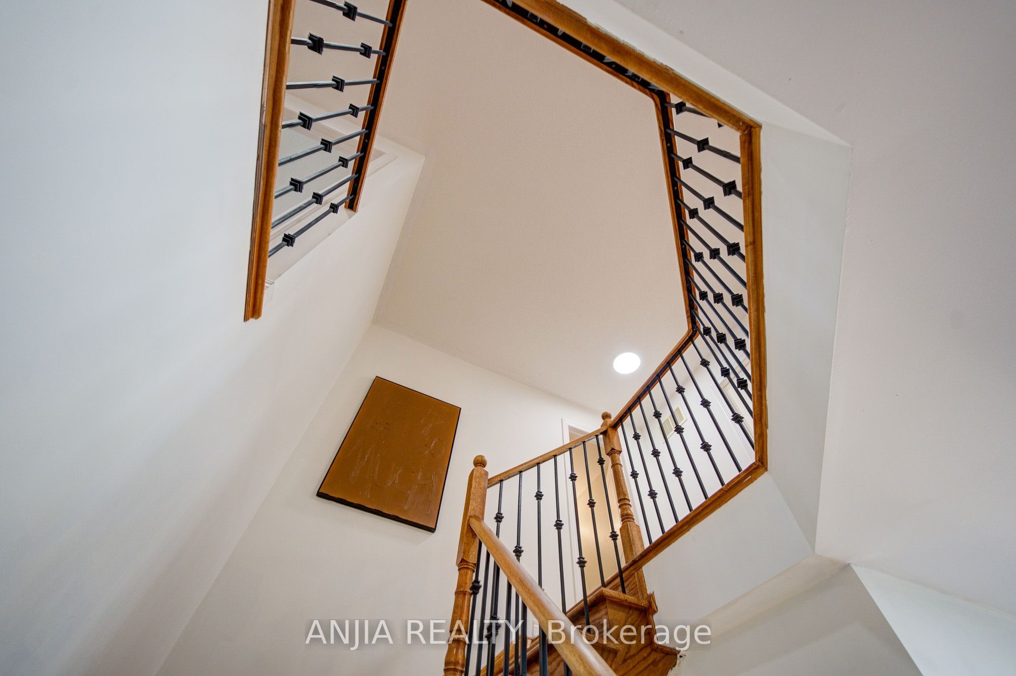 349 Williamson Road Property Photo 21
