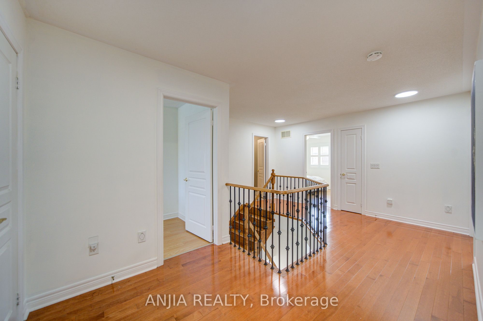 349 Williamson Road Property Photo 23