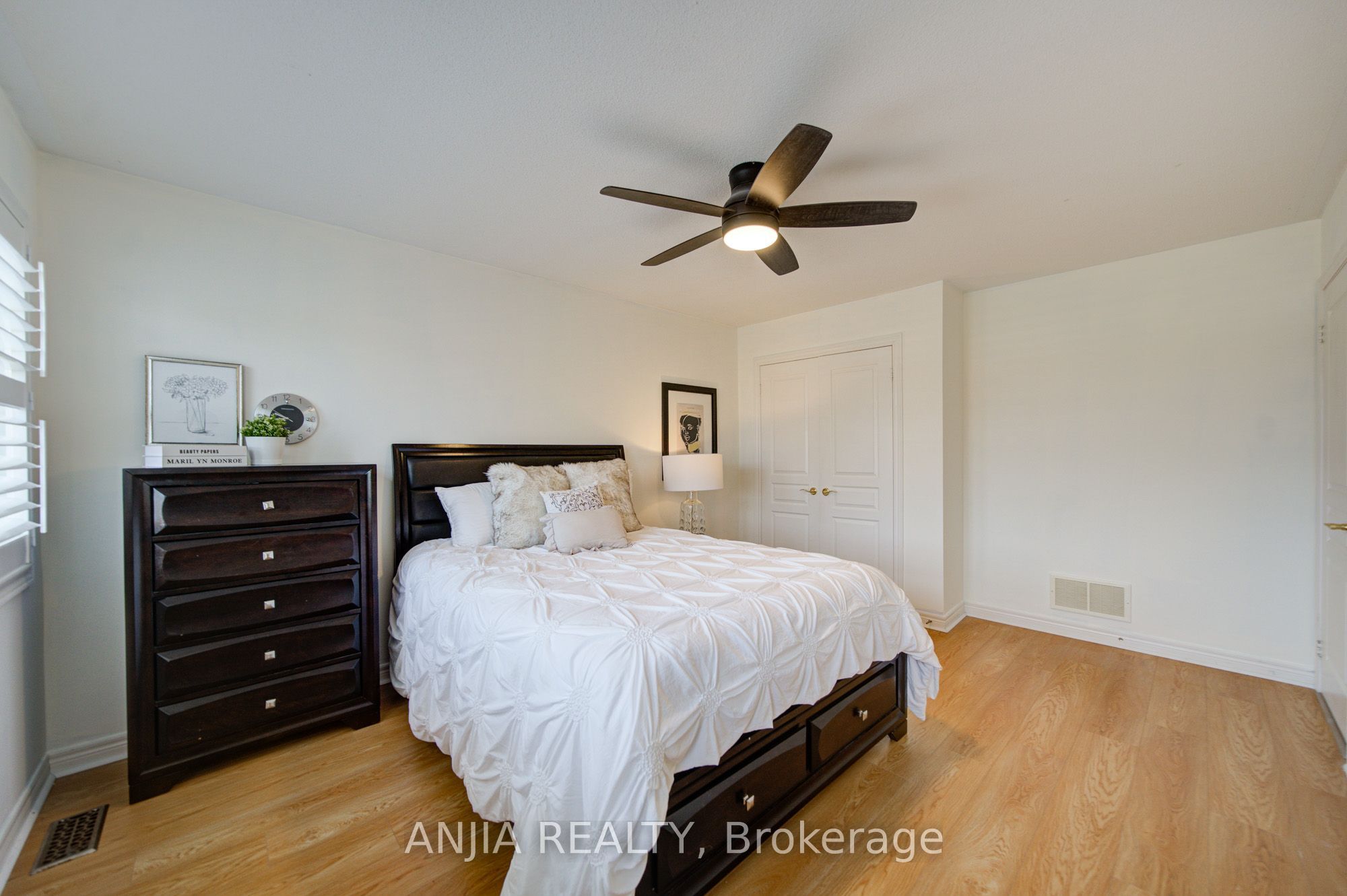 349 Williamson Road Property Photo 27