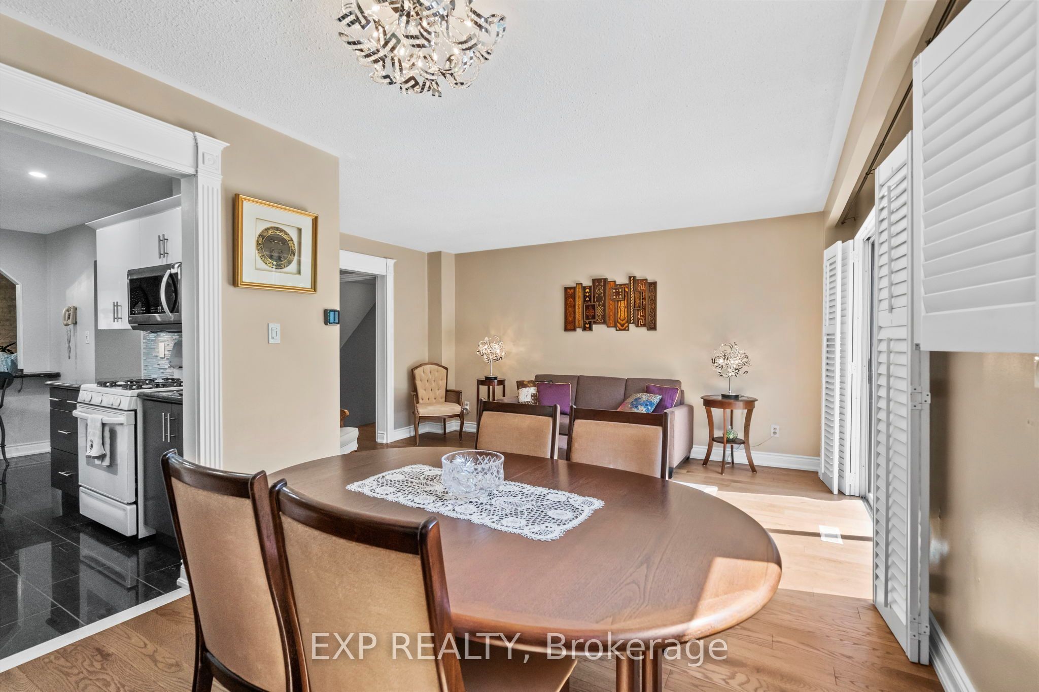 171 Simonston Boulevard Property Photo 11