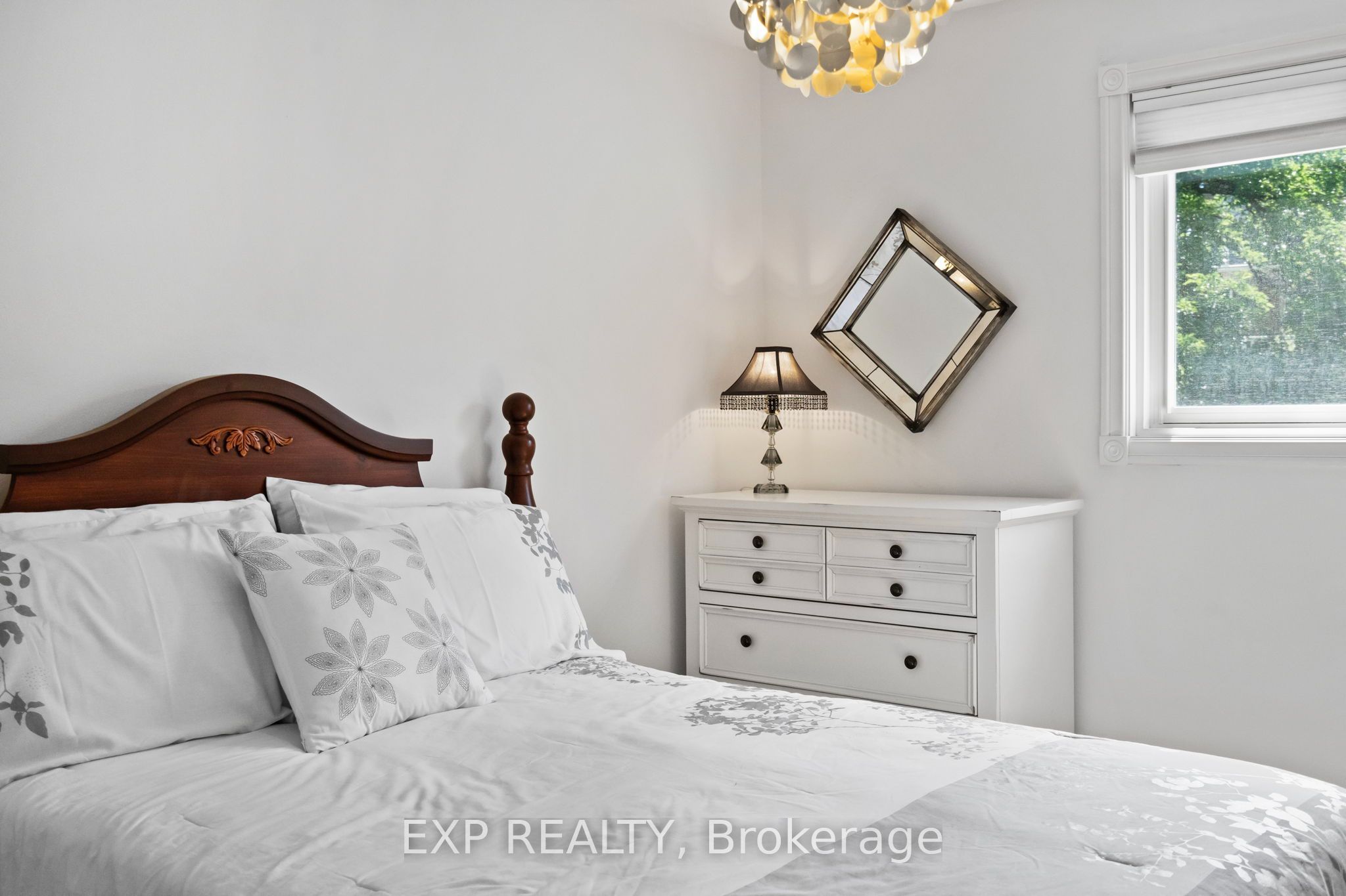 171 Simonston Boulevard Property Photo 27