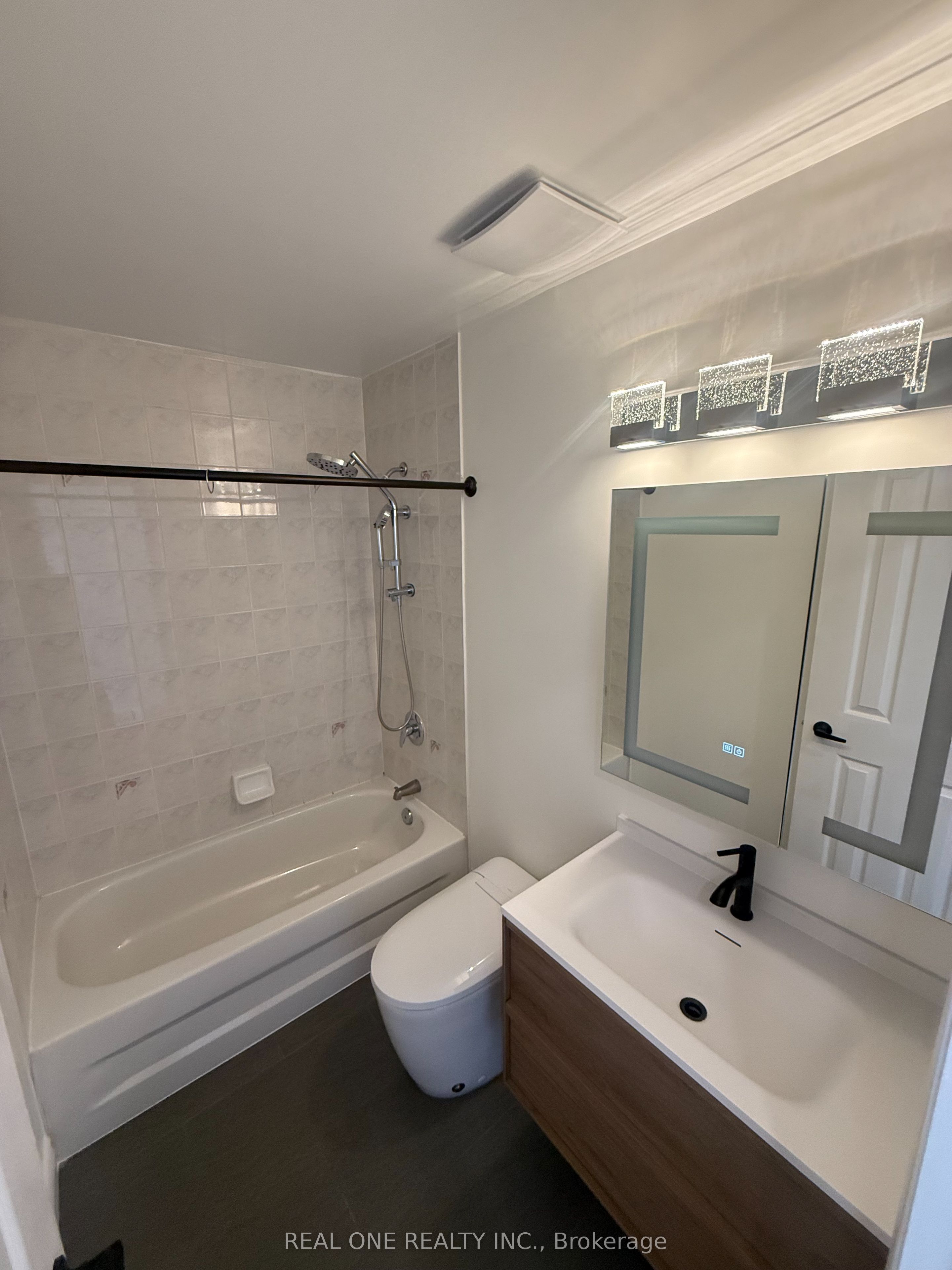 93 Brunswick Avenue Property Photo 16