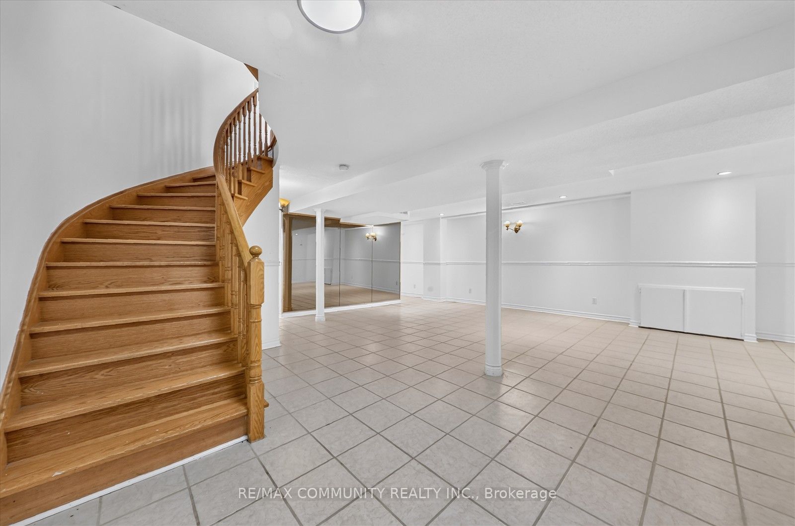 29 River Forest Street W Property Photo 45