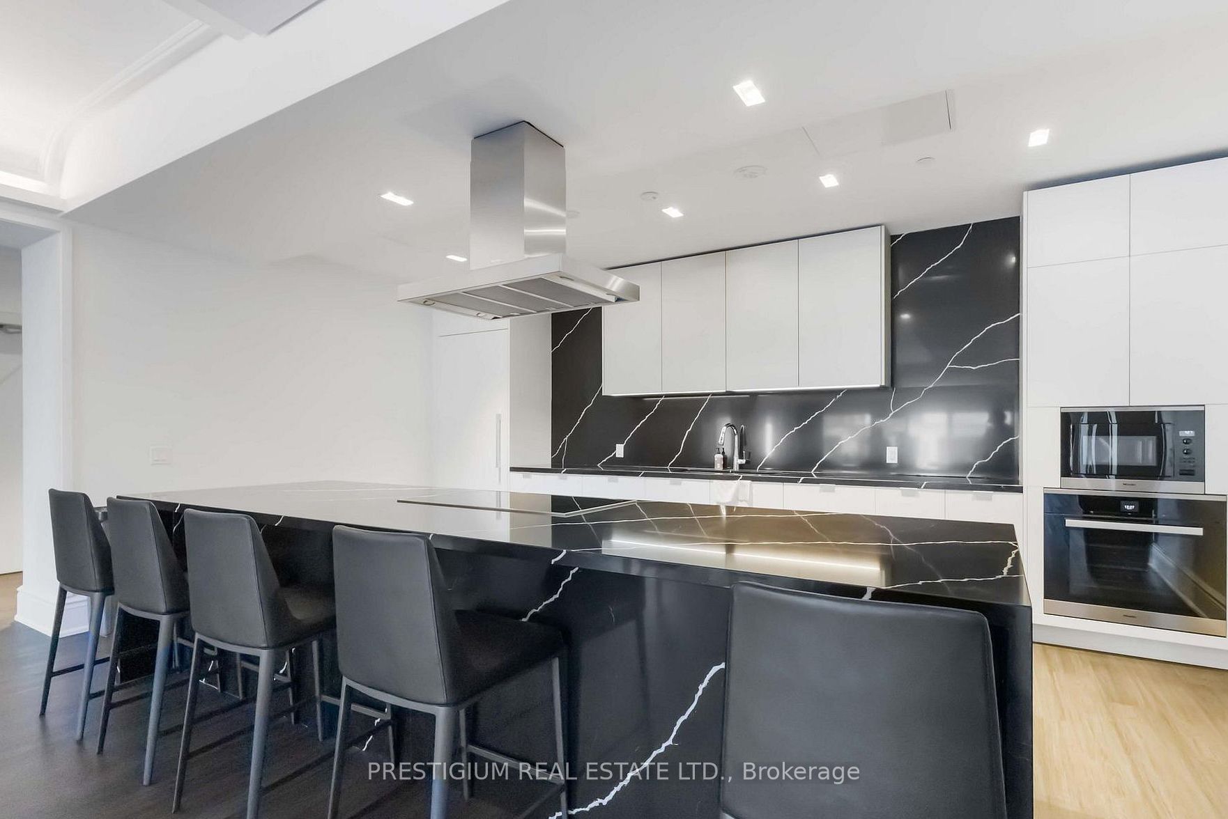 9 Clegg Road 1501 Property Photo 17