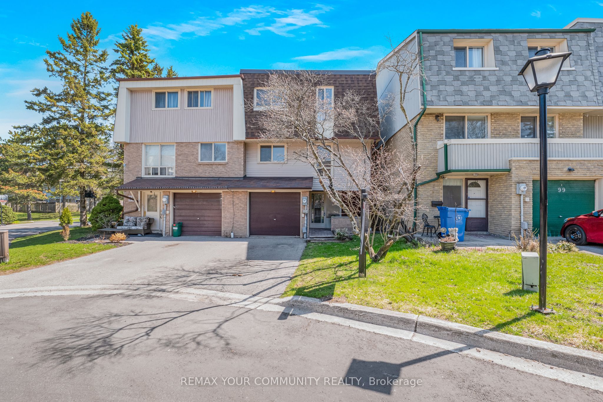 97 Poplar Crescent Property Photo 2