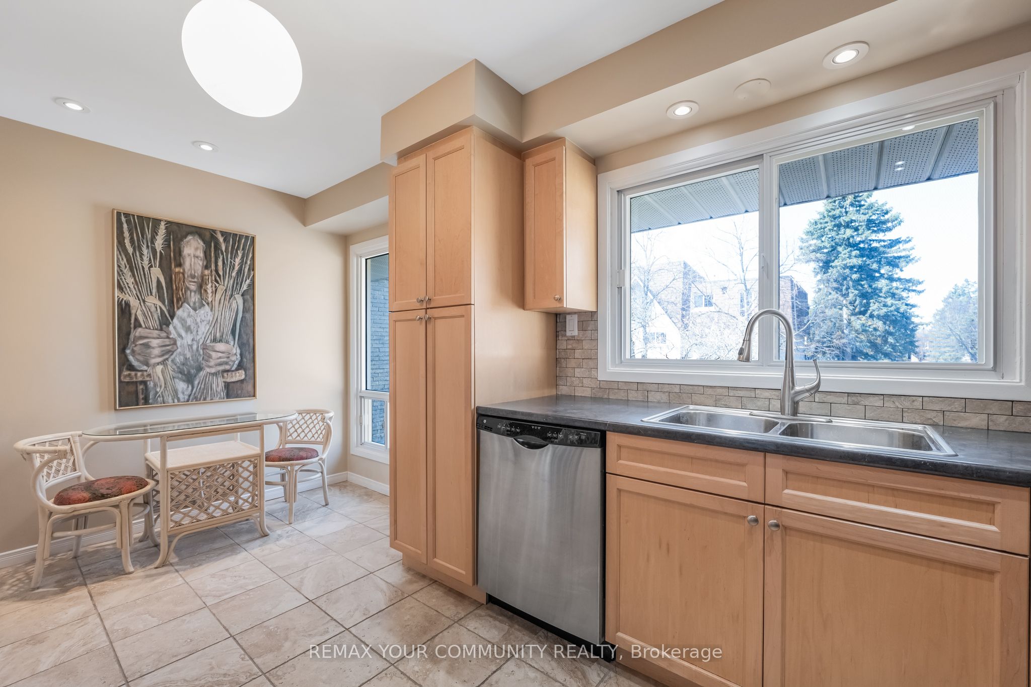 97 Poplar Crescent Property Photo 15