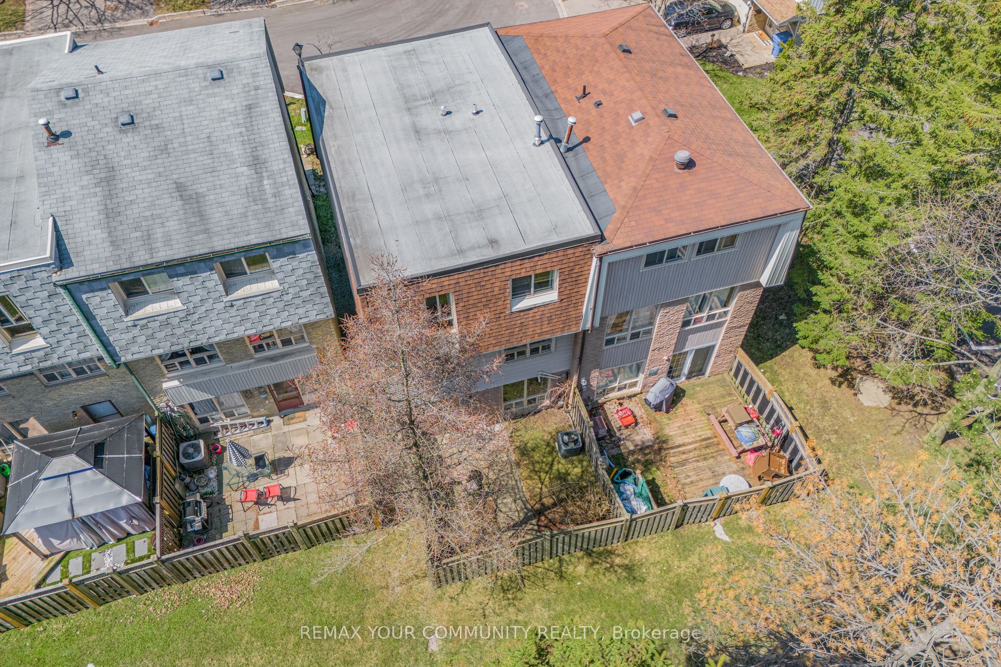 97 Poplar Crescent Property Photo 43