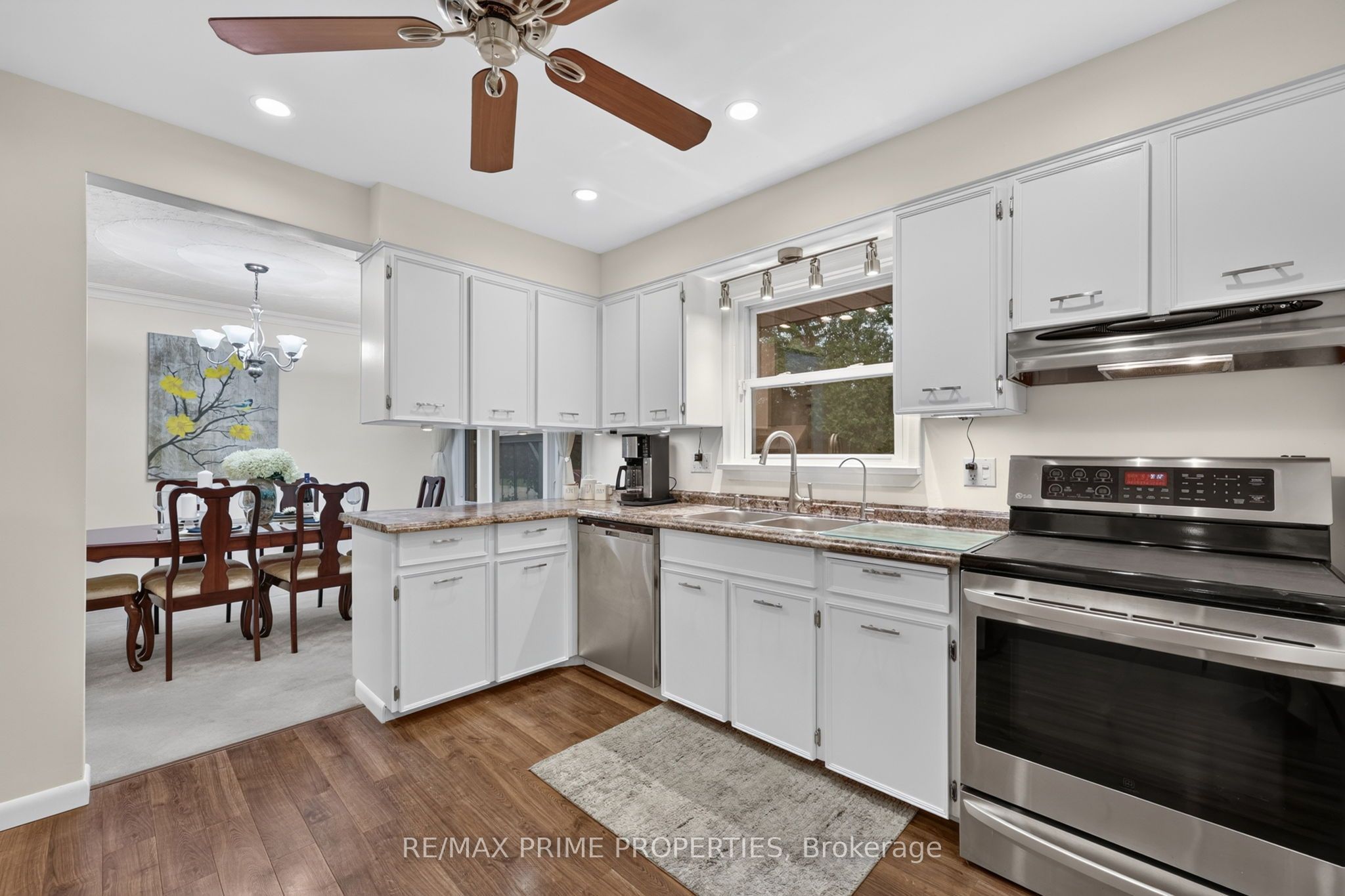 19011 Ninth Line Property Photo 12