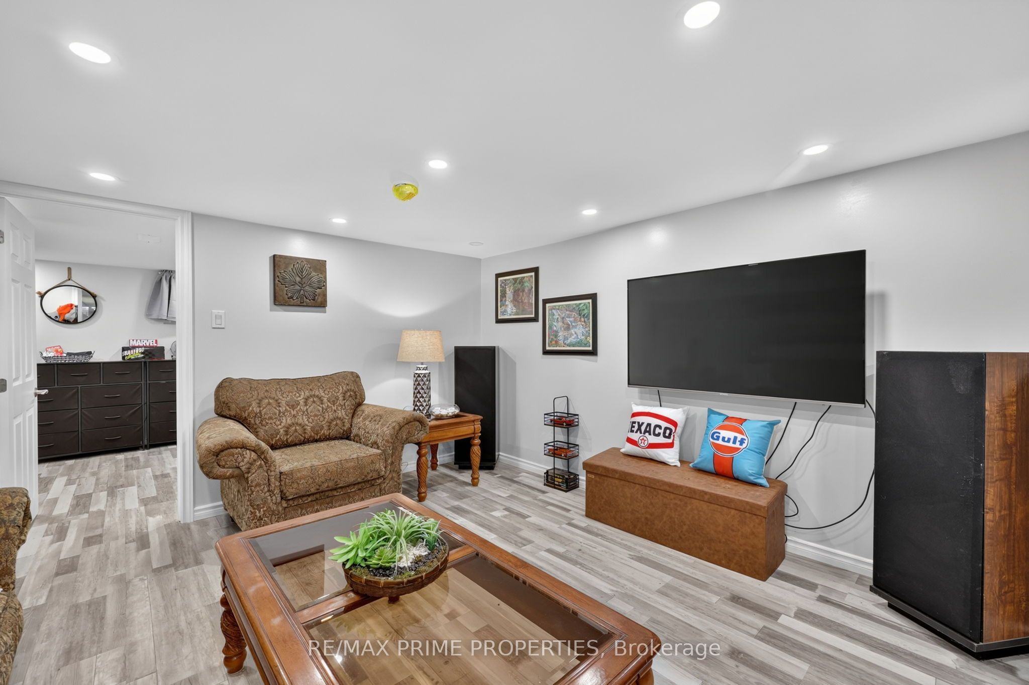 19011 Ninth Line Property Photo 19