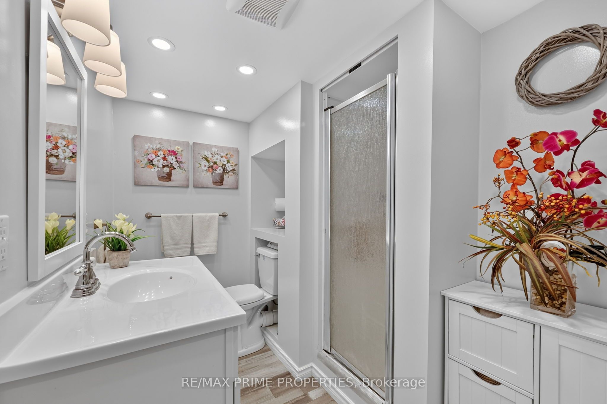 19011 Ninth Line Property Photo 25