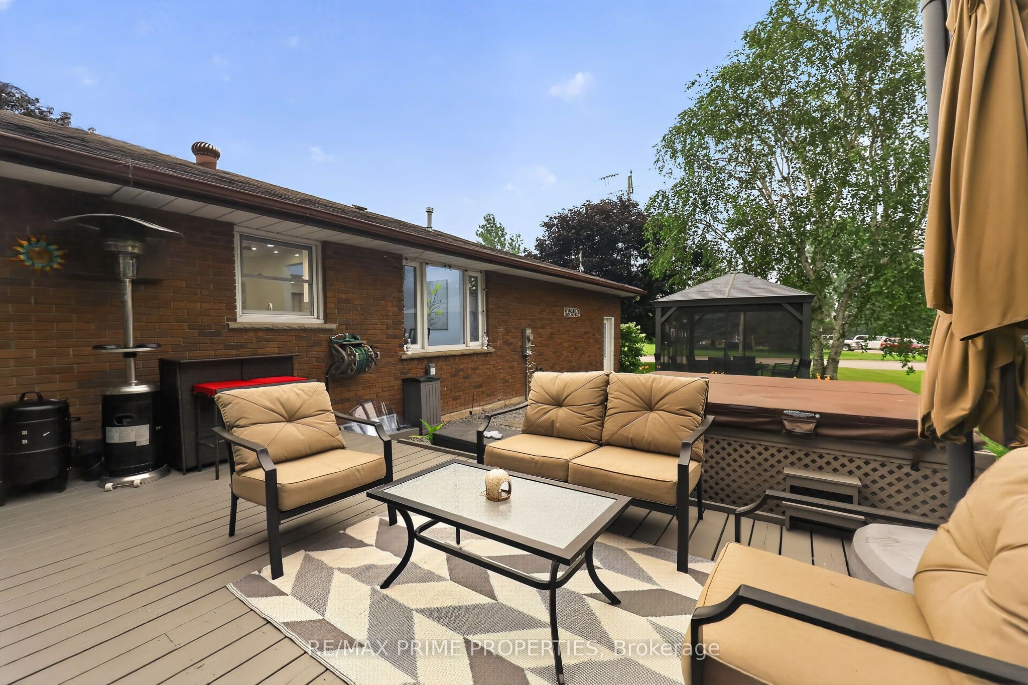 19011 Ninth Line Property Photo 33