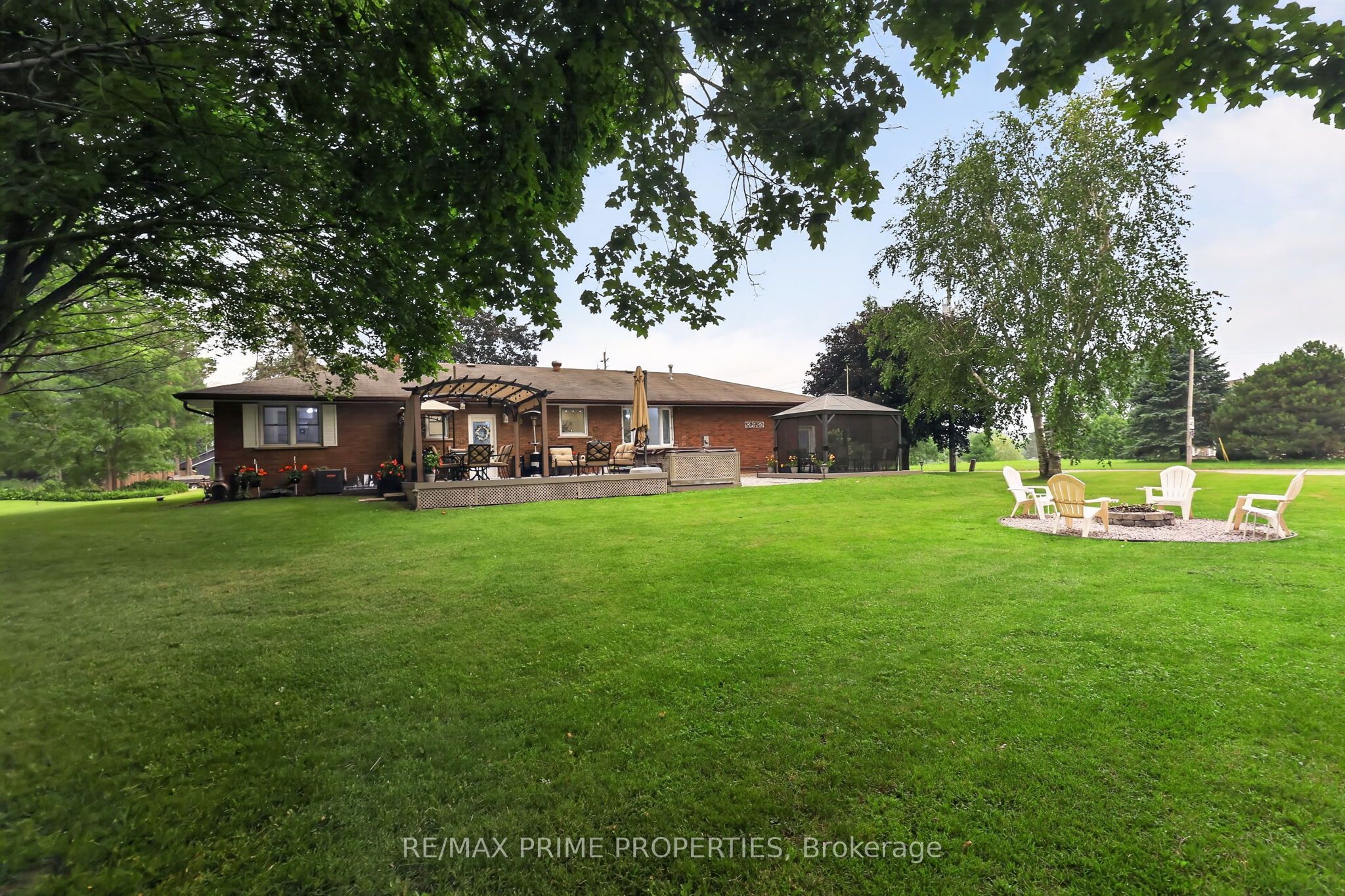 19011 Ninth Line Property Photo 37