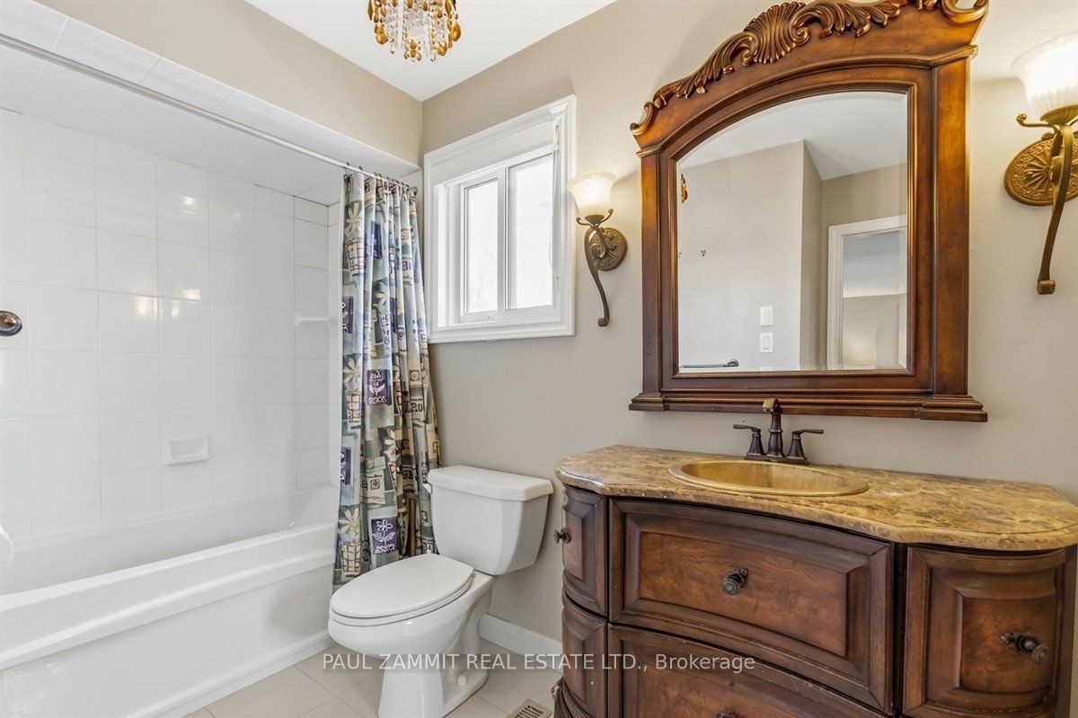 180 Lyndhurst Drive Property Photo 17