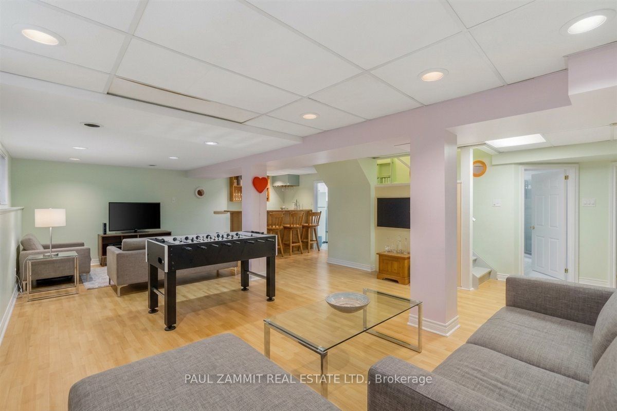 180 Lyndhurst Drive Property Photo 21