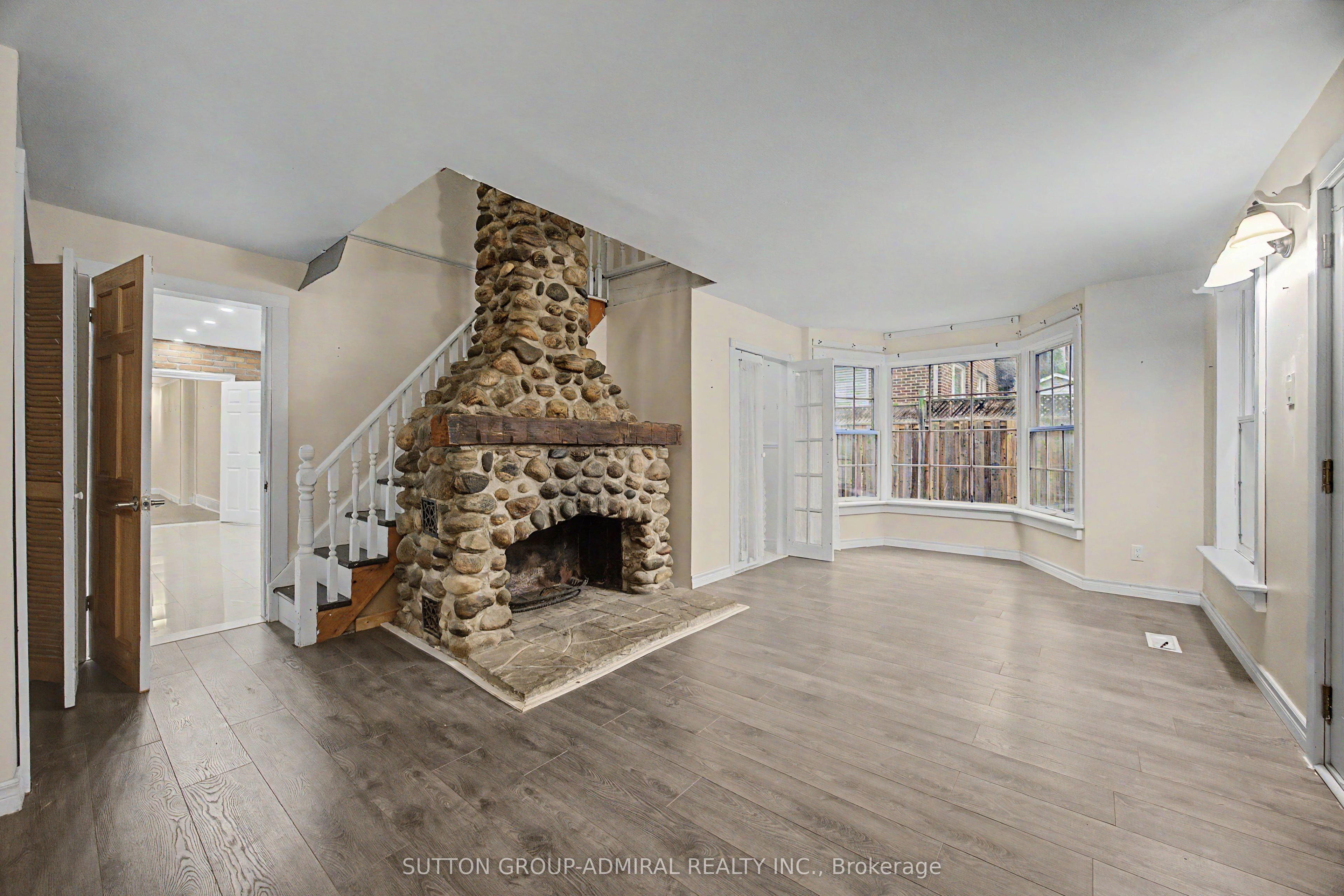 62 Centre Street W Property Photo 19