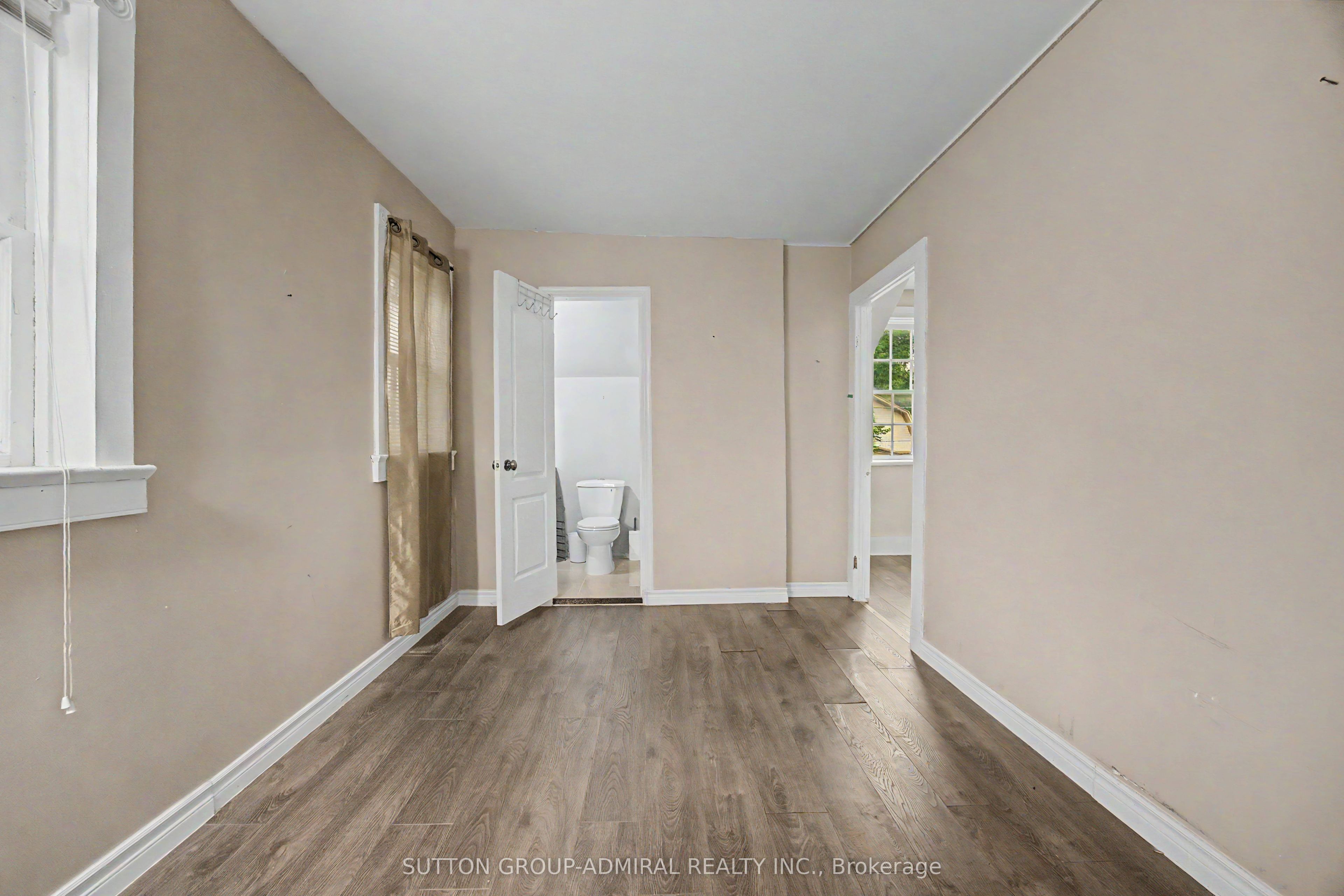 62 Centre Street W Property Photo 35