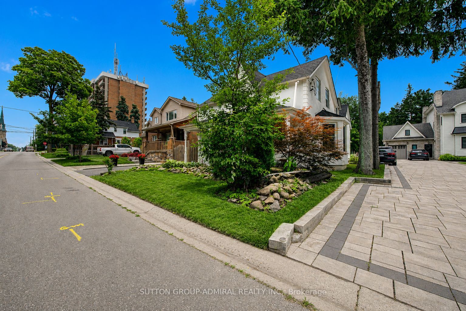 62 Centre Street W Property Photo 50