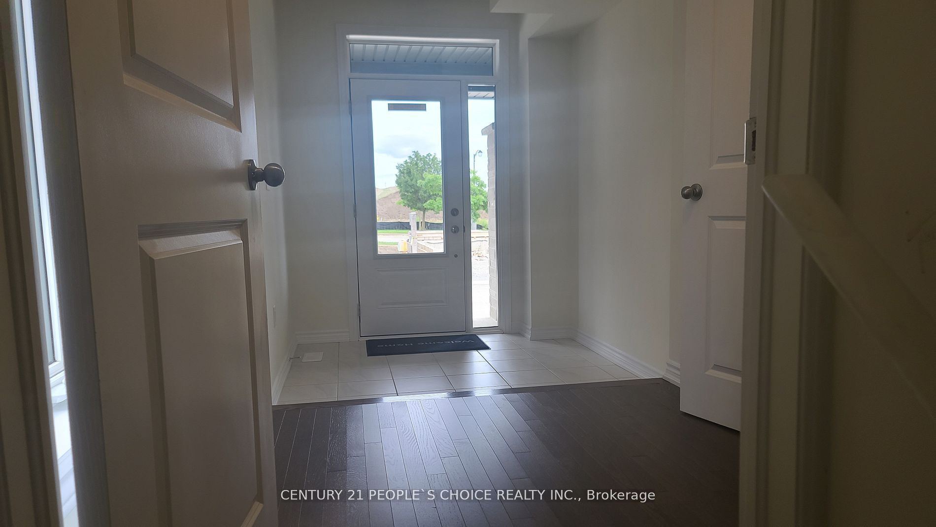 161 Blick Crescent Property Photo 2