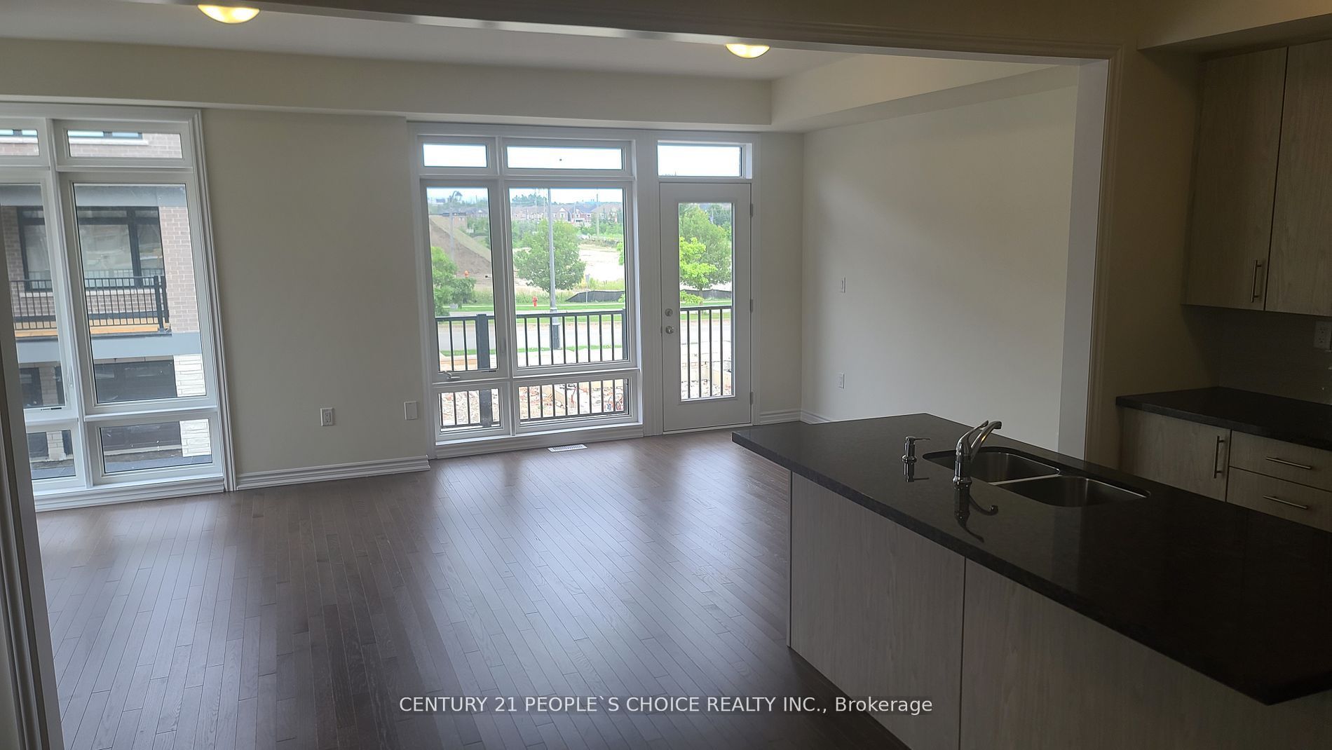 161 Blick Crescent Property Photo 4