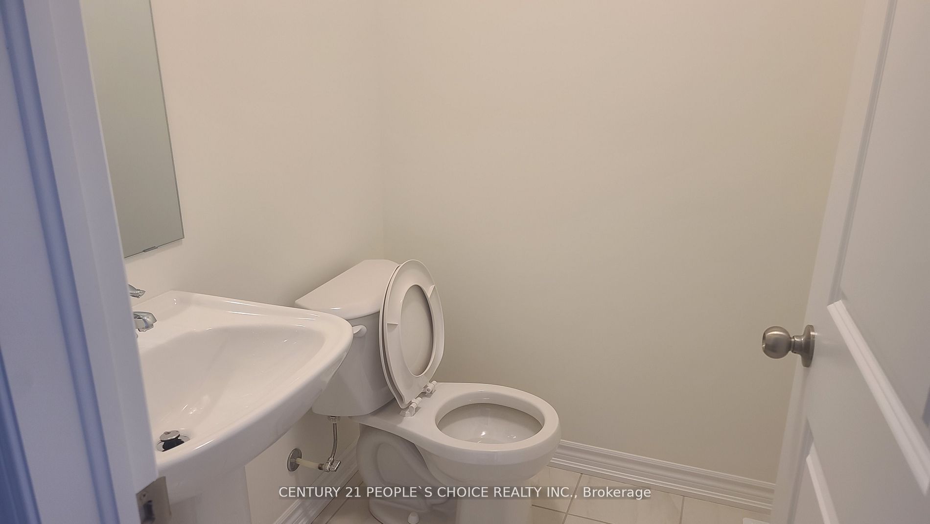 161 Blick Crescent Property Photo 9