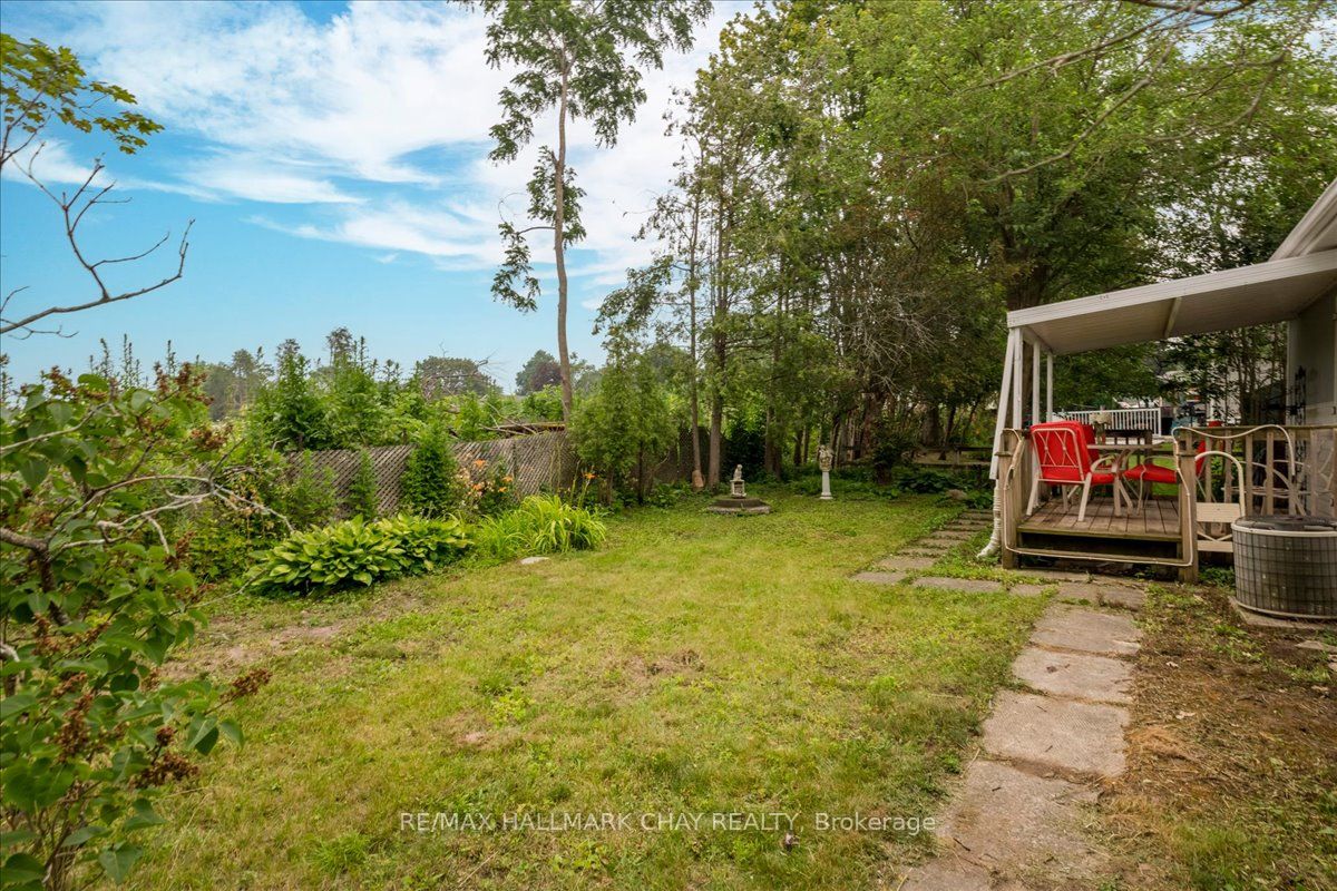 28 Flora Court Property Photo 14
