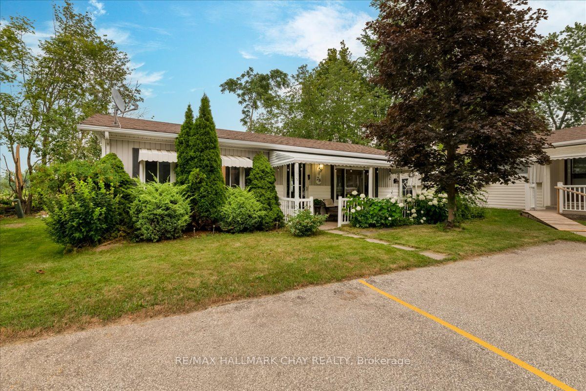28 Flora Court Property Photo 16