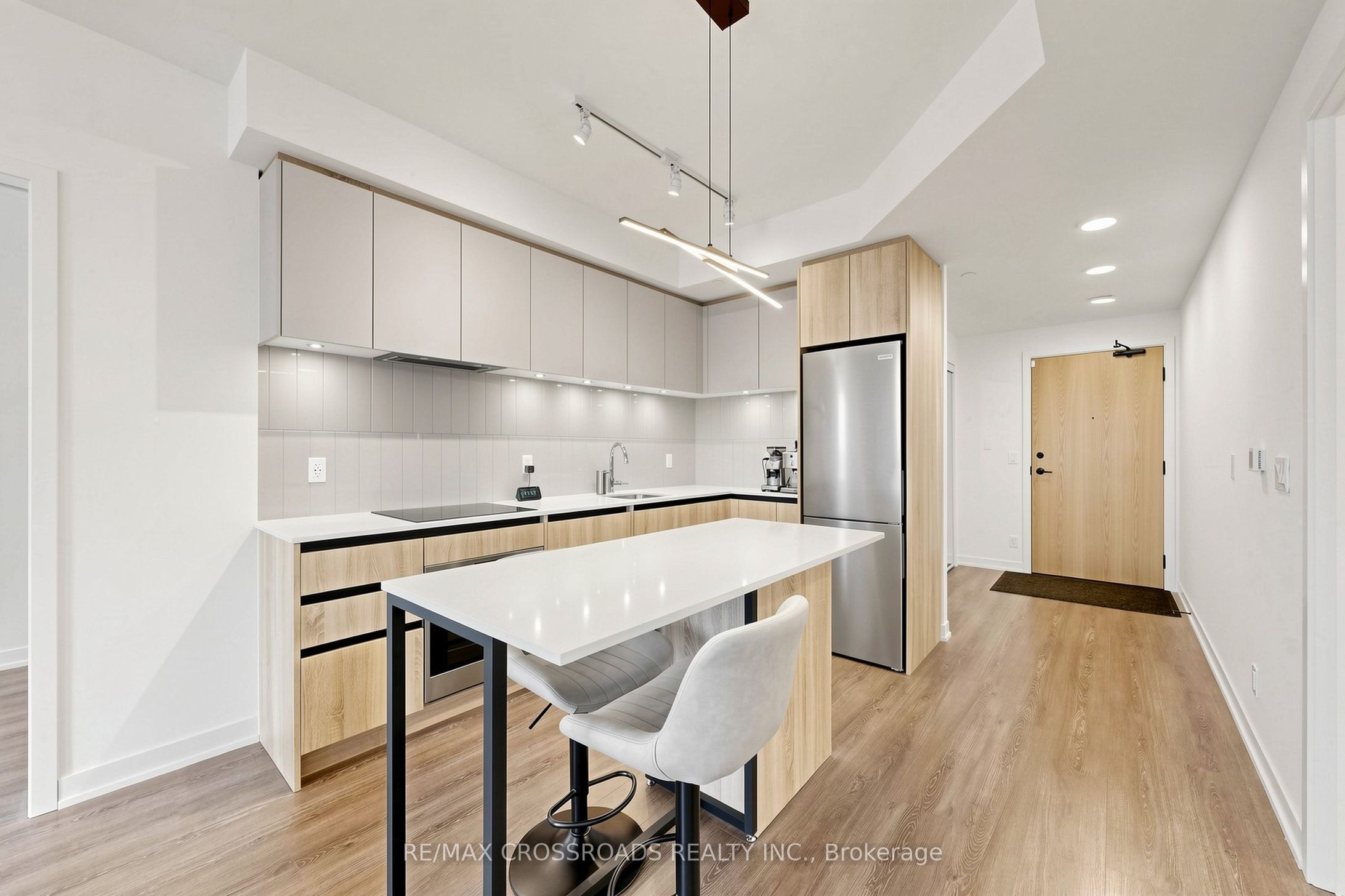7950 Bathurst Street 902 Property Photo 7