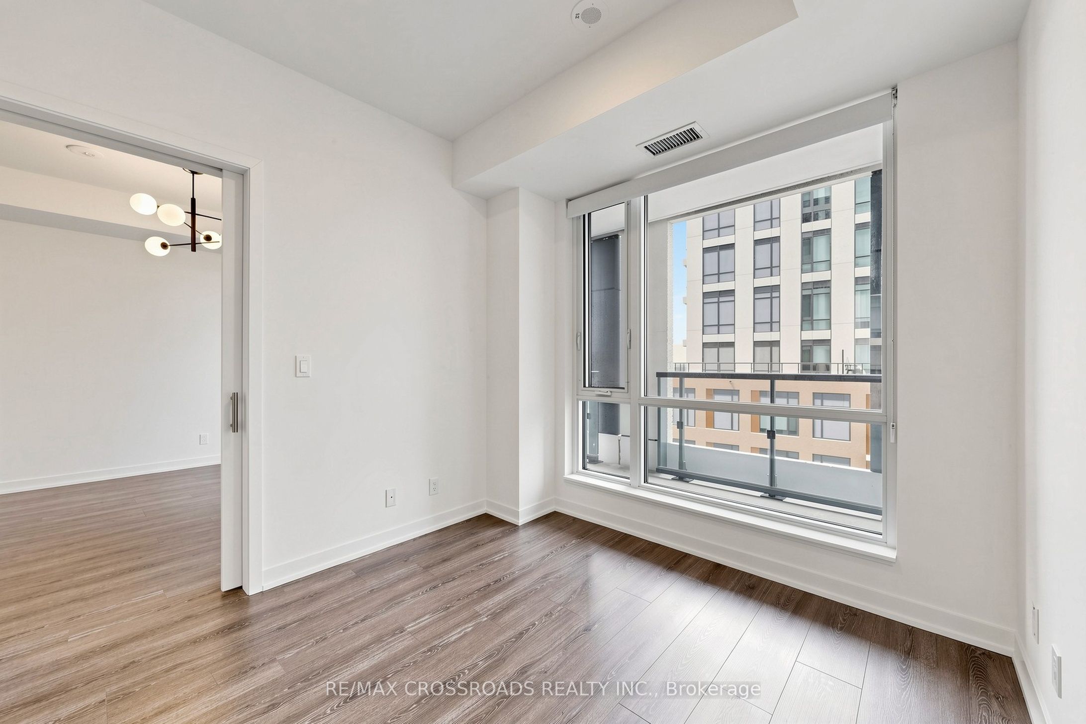 7950 Bathurst Street 902 Property Photo 13