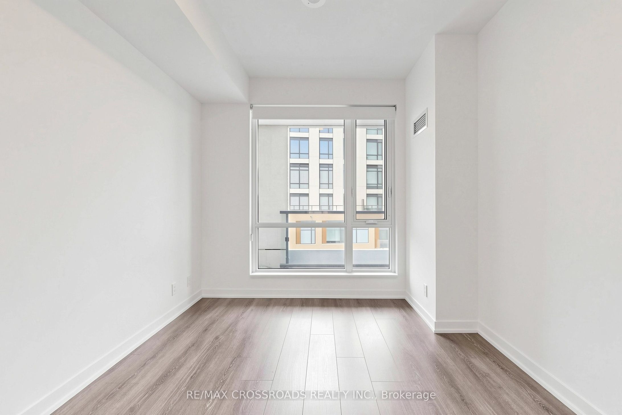 7950 Bathurst Street 902 Property Photo 17