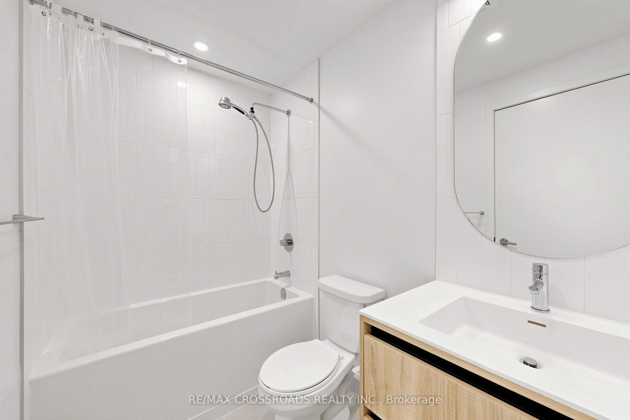 7950 Bathurst Street 902 Property Photo 18