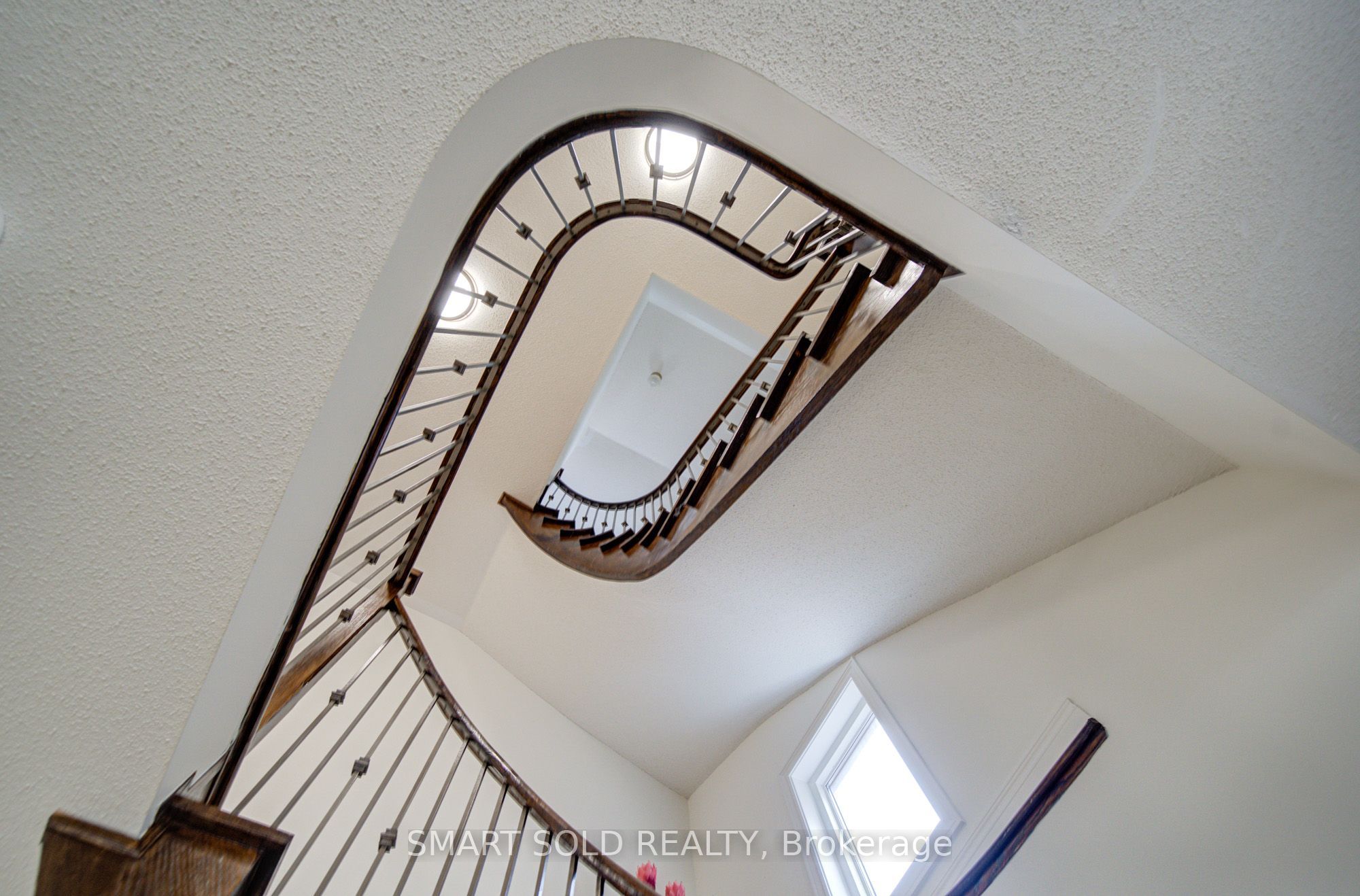 48 Ravel Drive Property Photo 15
