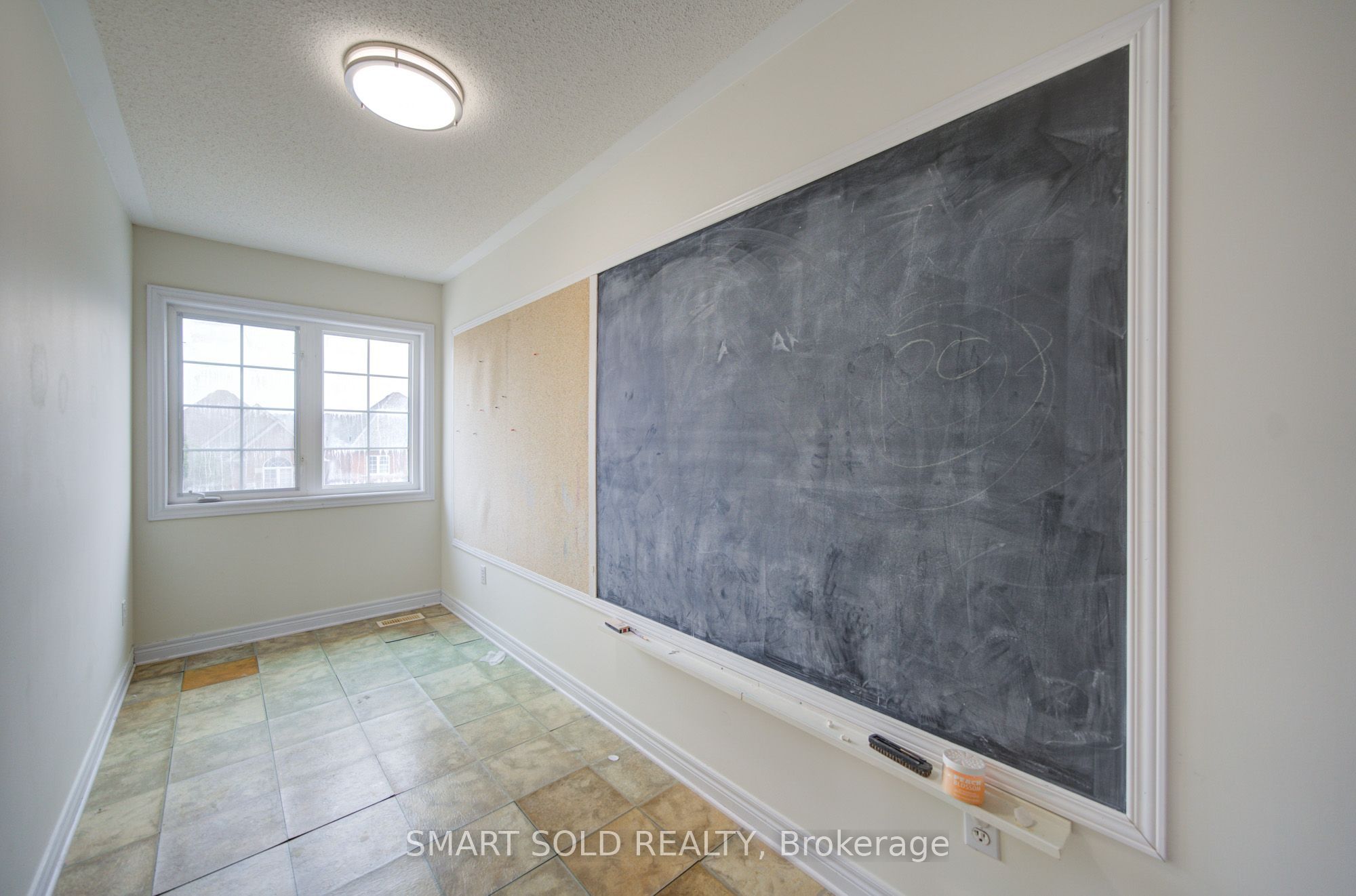 48 Ravel Drive Property Photo 32