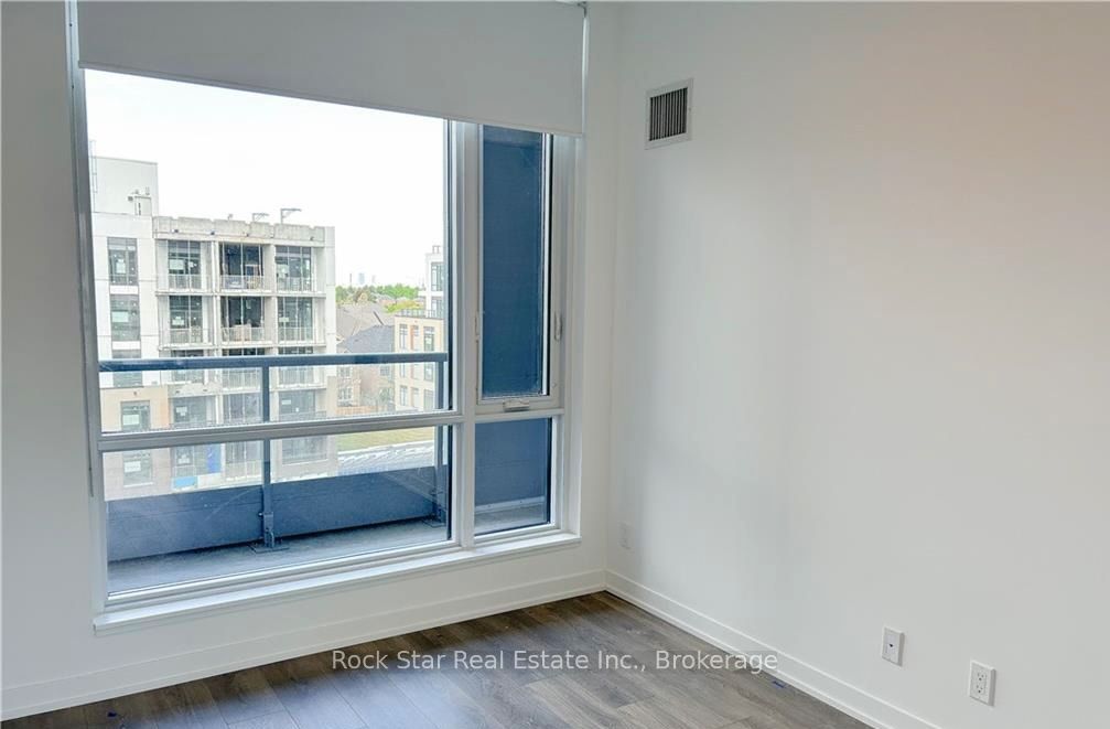 7950 Bathurst Street 629 Property Photo 21