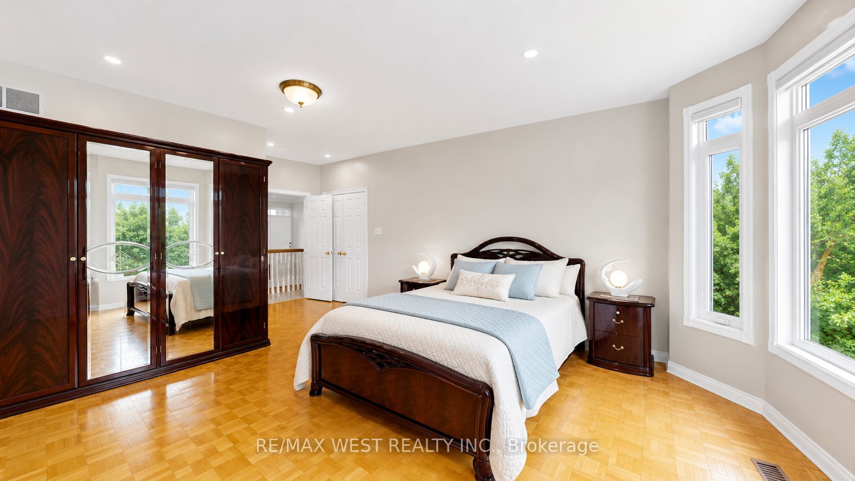 71 Gidleigh Park Crescent Property Photo 24