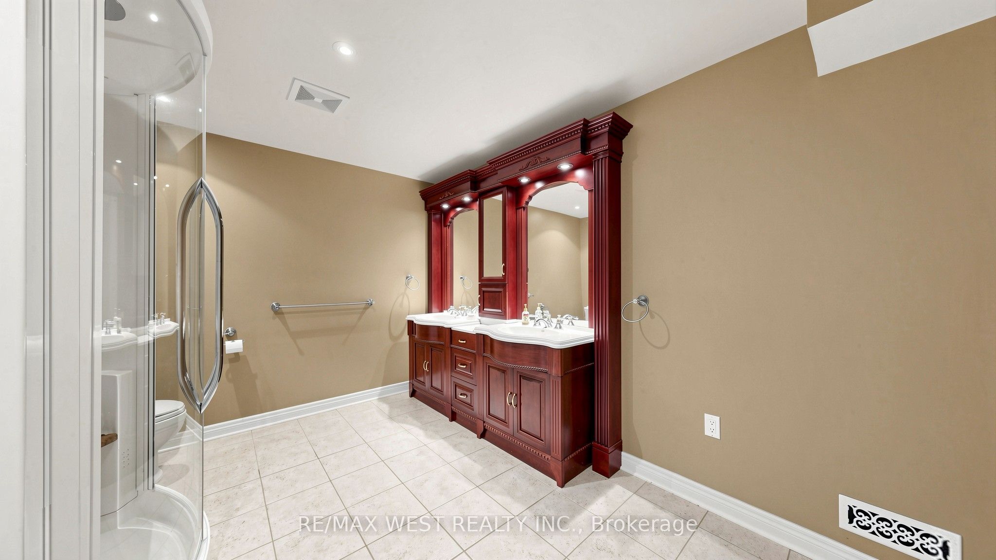 71 Gidleigh Park Crescent Property Photo 42