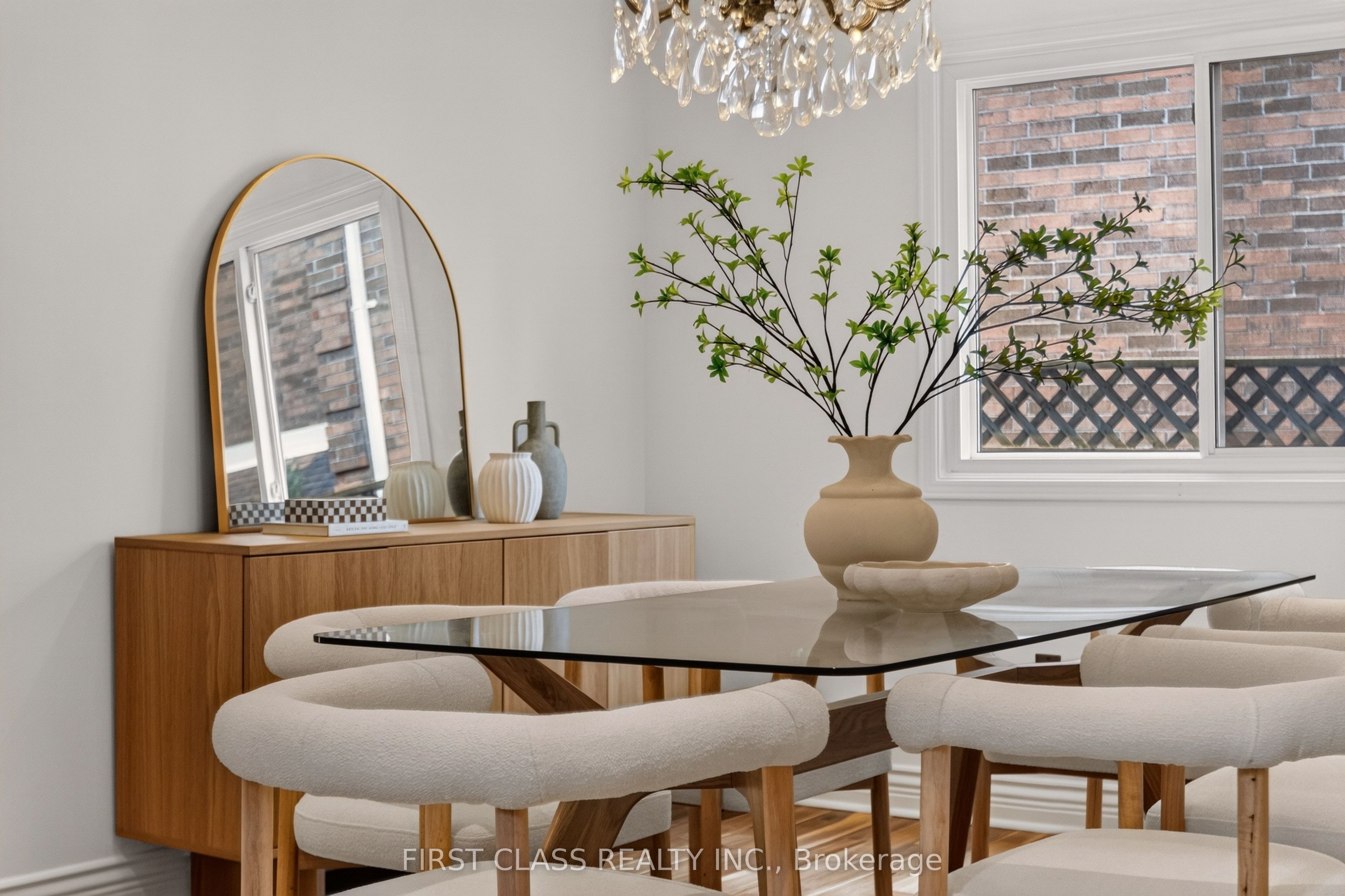 19 Tomlinson Circle Property Photo 7