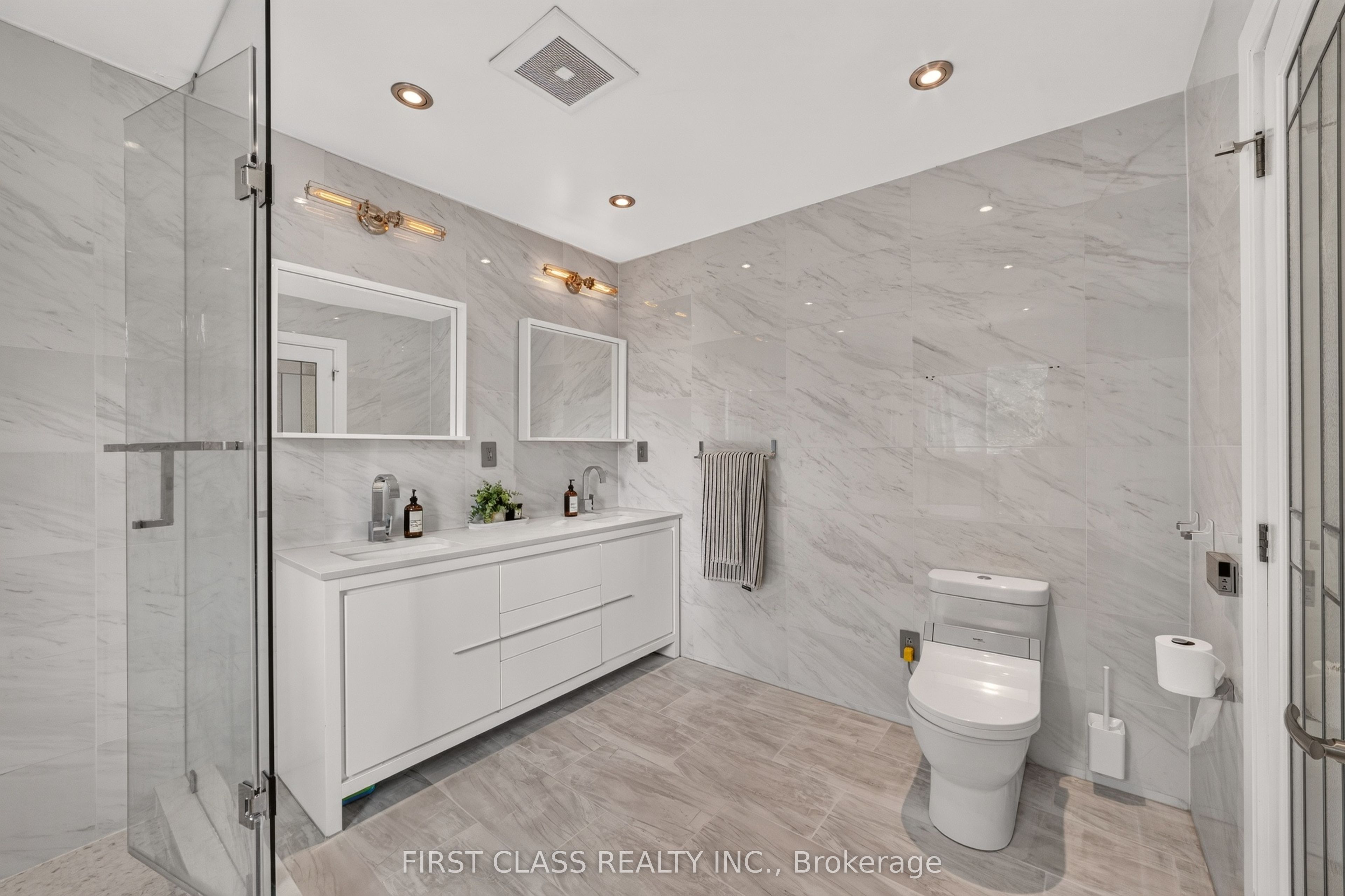 19 Tomlinson Circle Property Photo 23