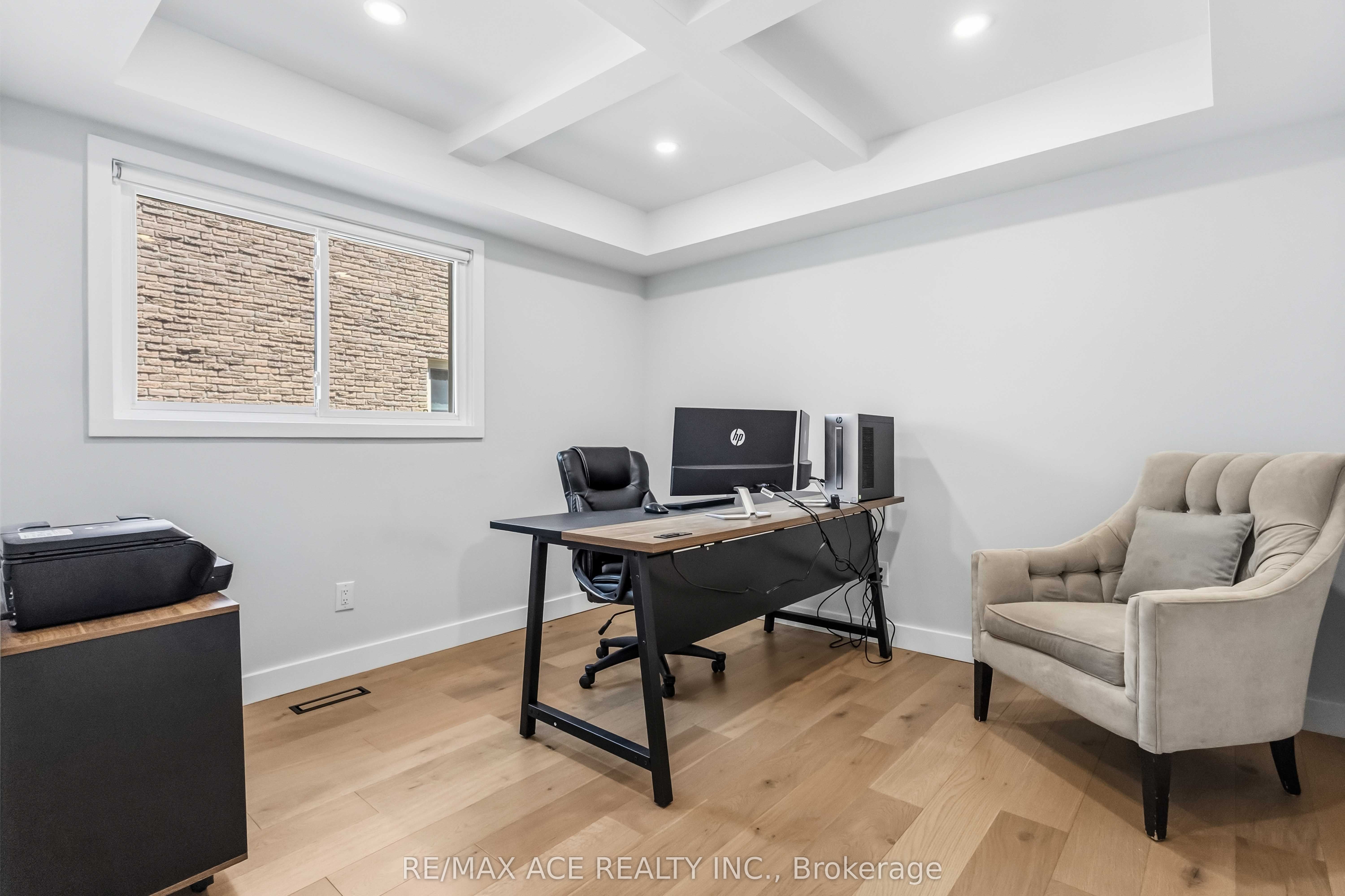19 Barker Court Property Photo 23